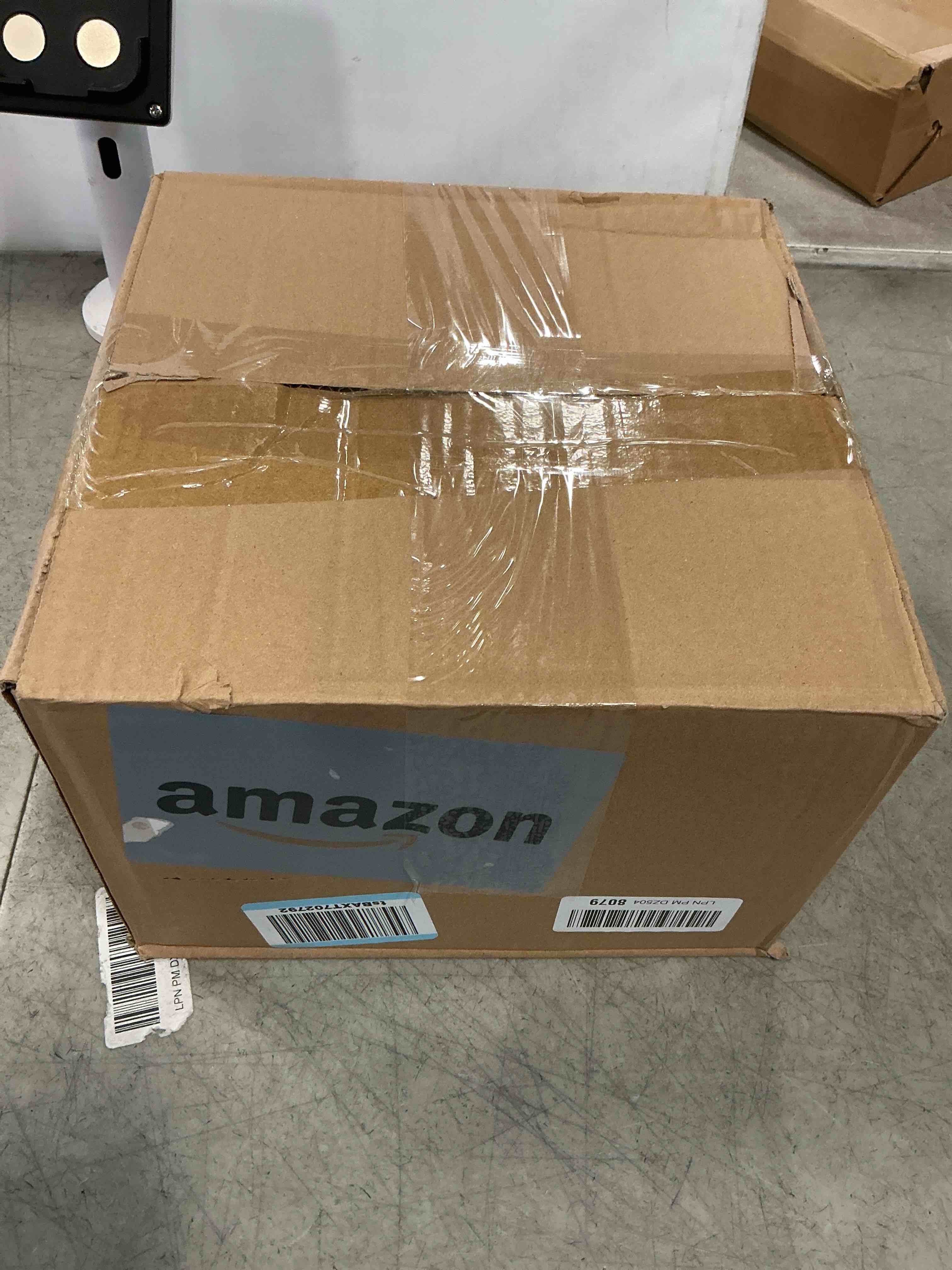 https://s3.amazonaws.com/lotting-images-prod/bidfta/TEA2862781_1753187874149.jpeg
