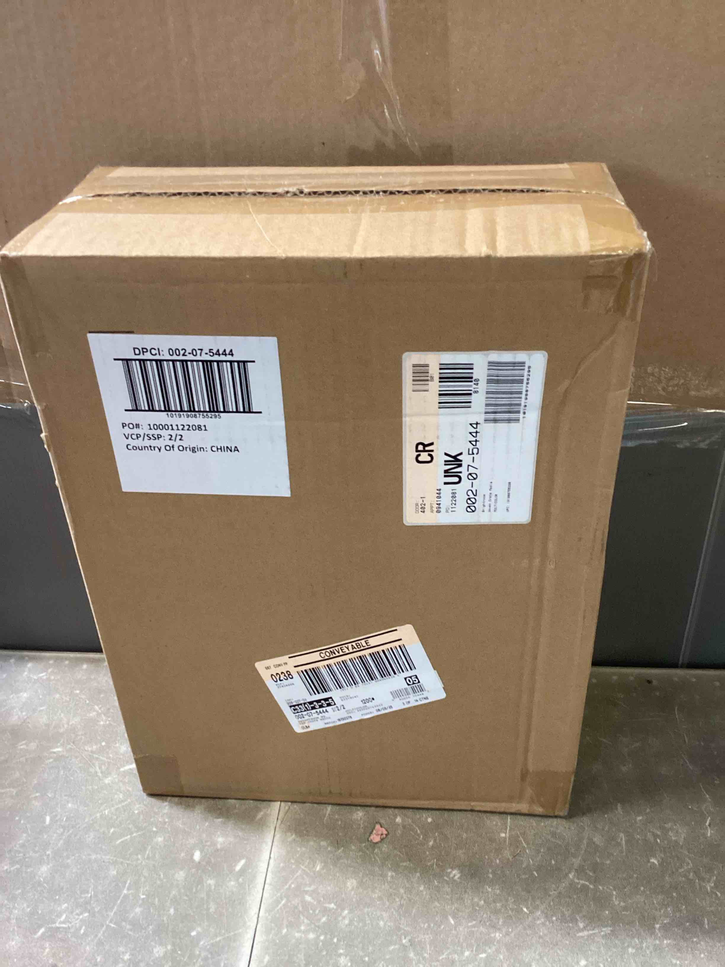 https://s3.amazonaws.com/lotting-images-prod/bidfta/TEA2863669_1751044901373.jpeg