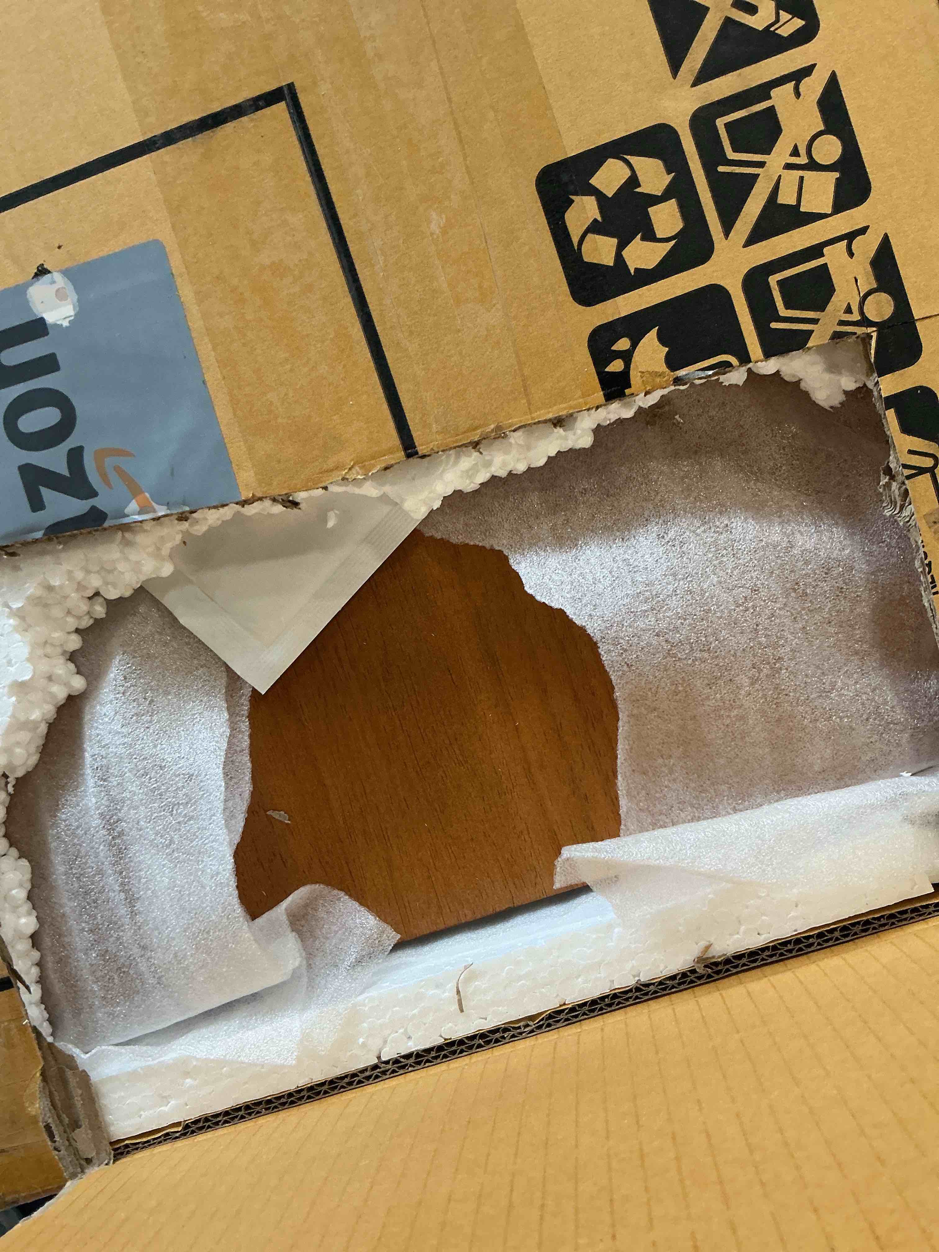 https://s3.amazonaws.com/lotting-images-prod/bidfta/TEA2867455_1753446351399.jpeg
