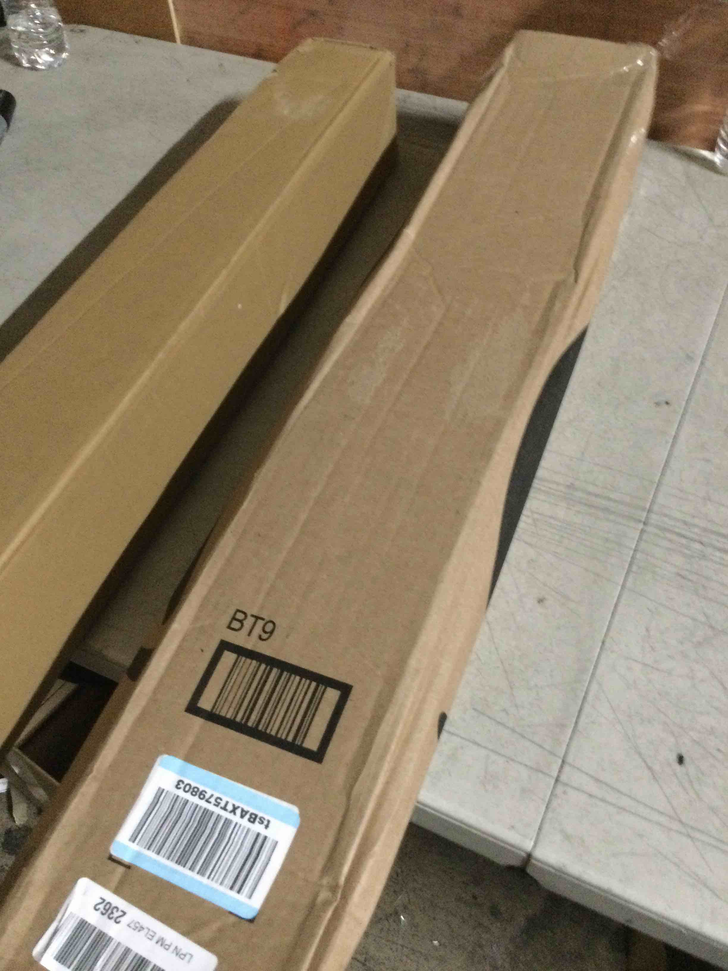 https://s3.amazonaws.com/lotting-images-prod/bidfta/TEA2868349_1755095003709.jpeg