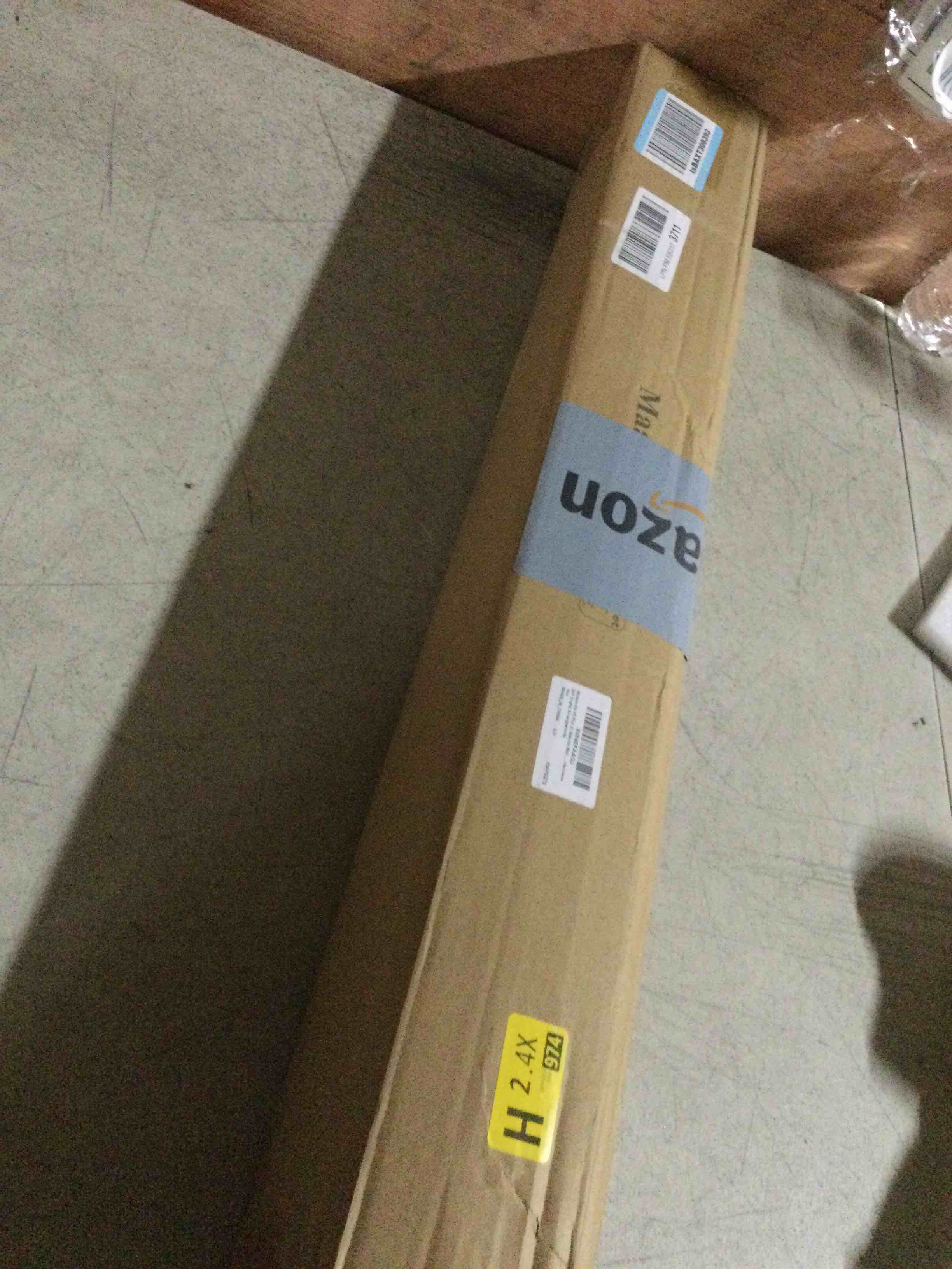 https://s3.amazonaws.com/lotting-images-prod/bidfta/TEA2868369_1755093038944.jpeg