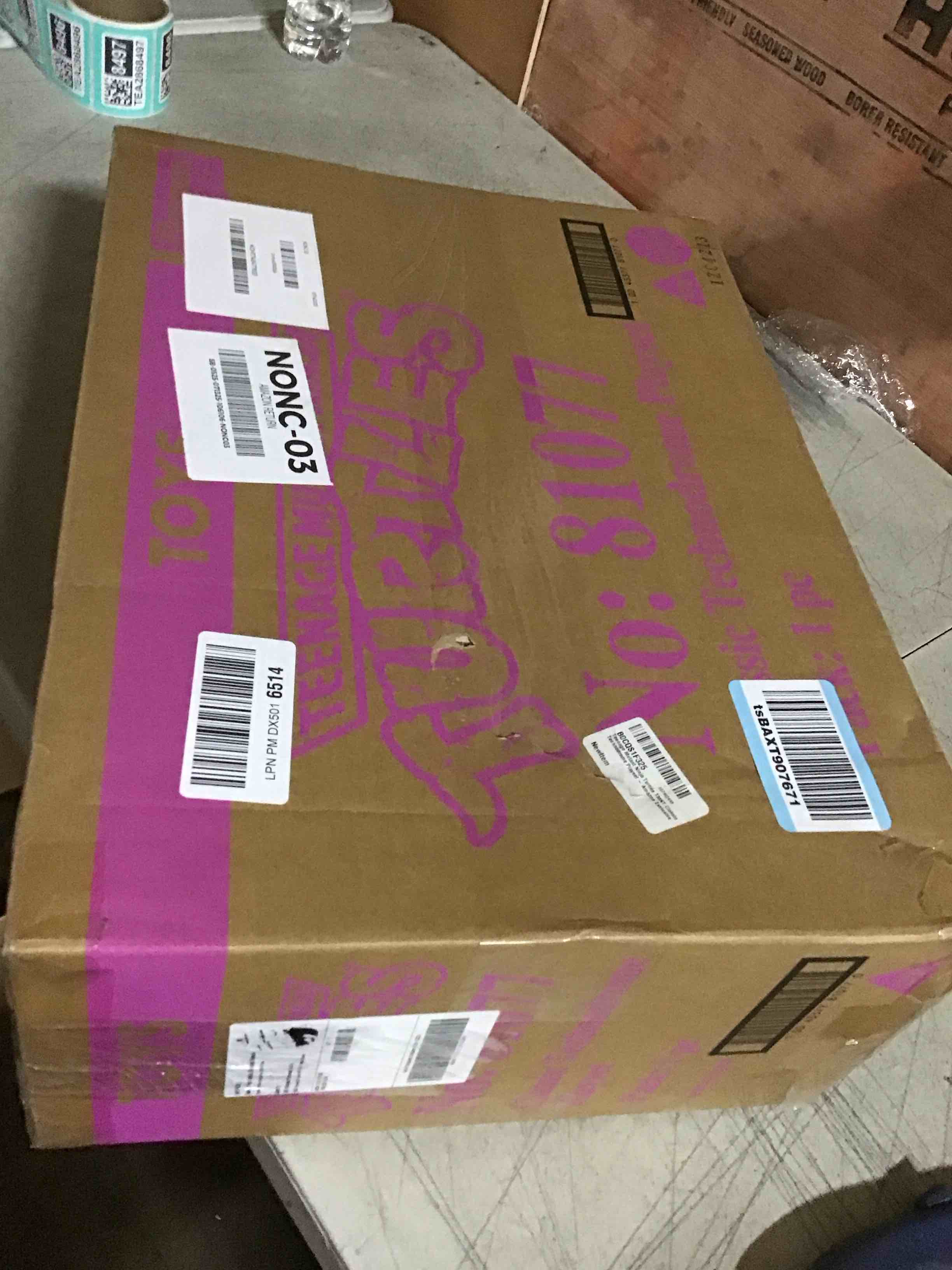 https://s3.amazonaws.com/lotting-images-prod/bidfta/TEA2868490_1755101384392.jpeg