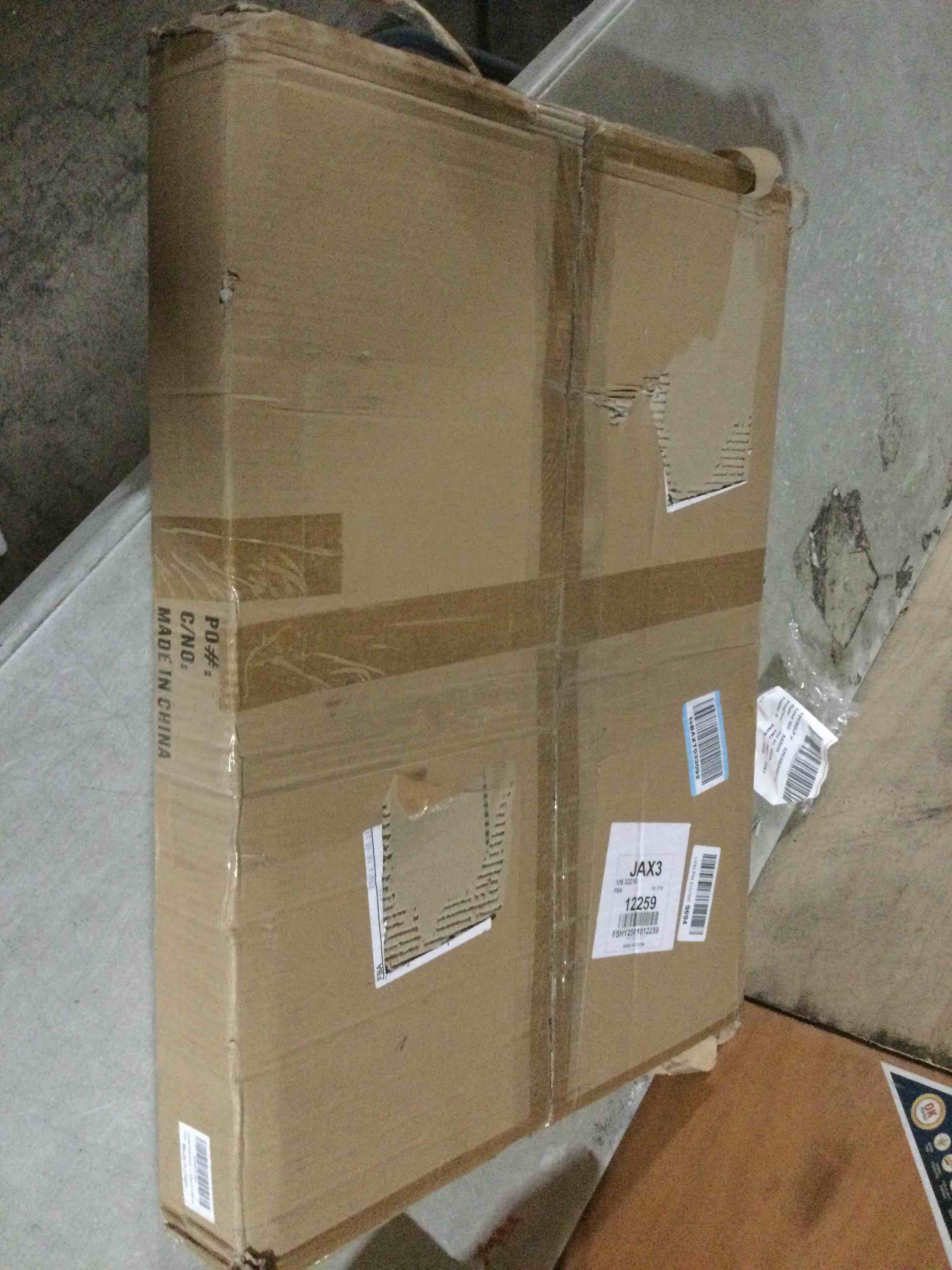 https://s3.amazonaws.com/lotting-images-prod/bidfta/TEA2868560_1755170617867.jpeg