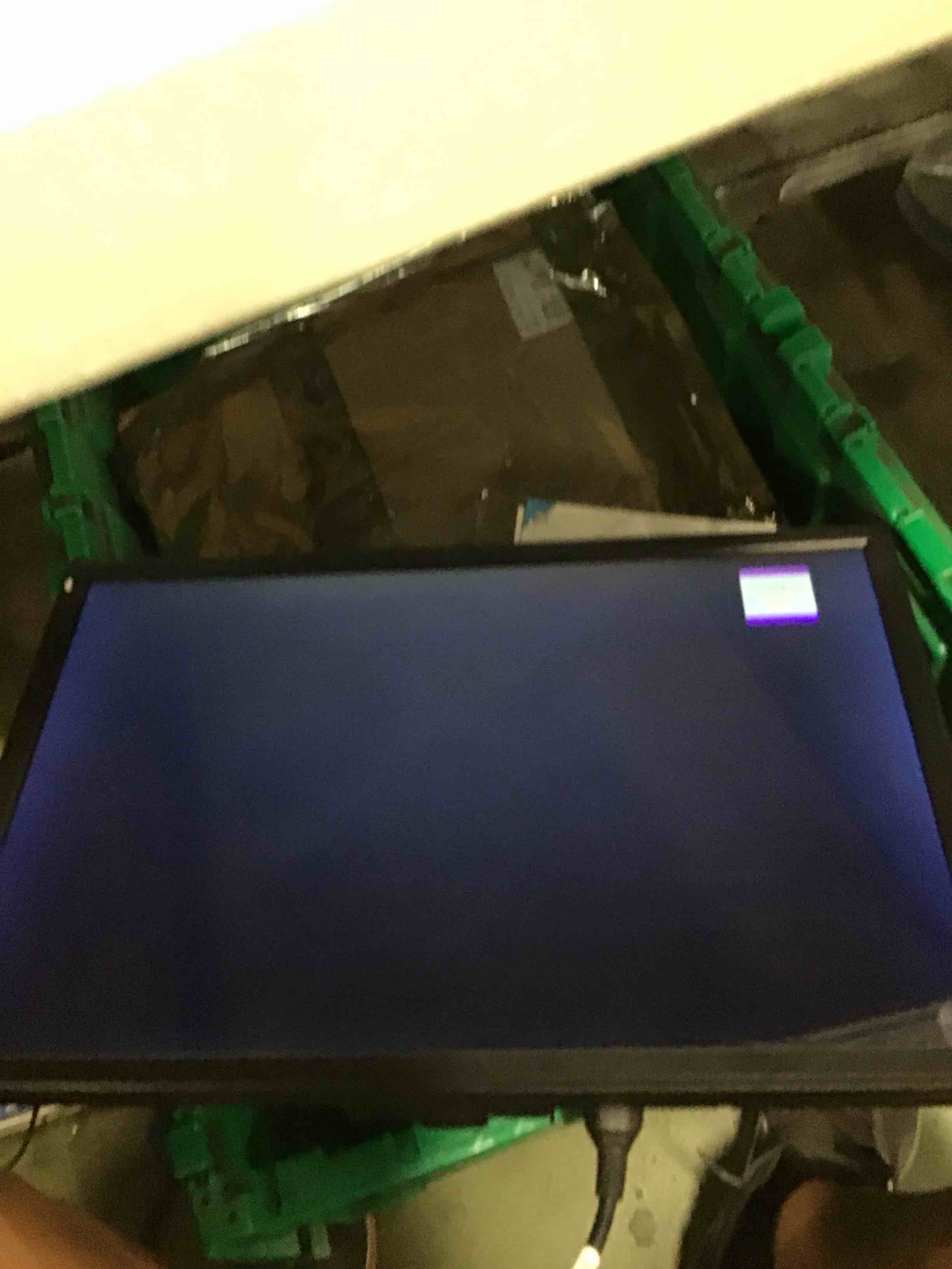 https://s3.amazonaws.com/lotting-images-prod/bidfta/TEA3210037_1756819463849.jpeg