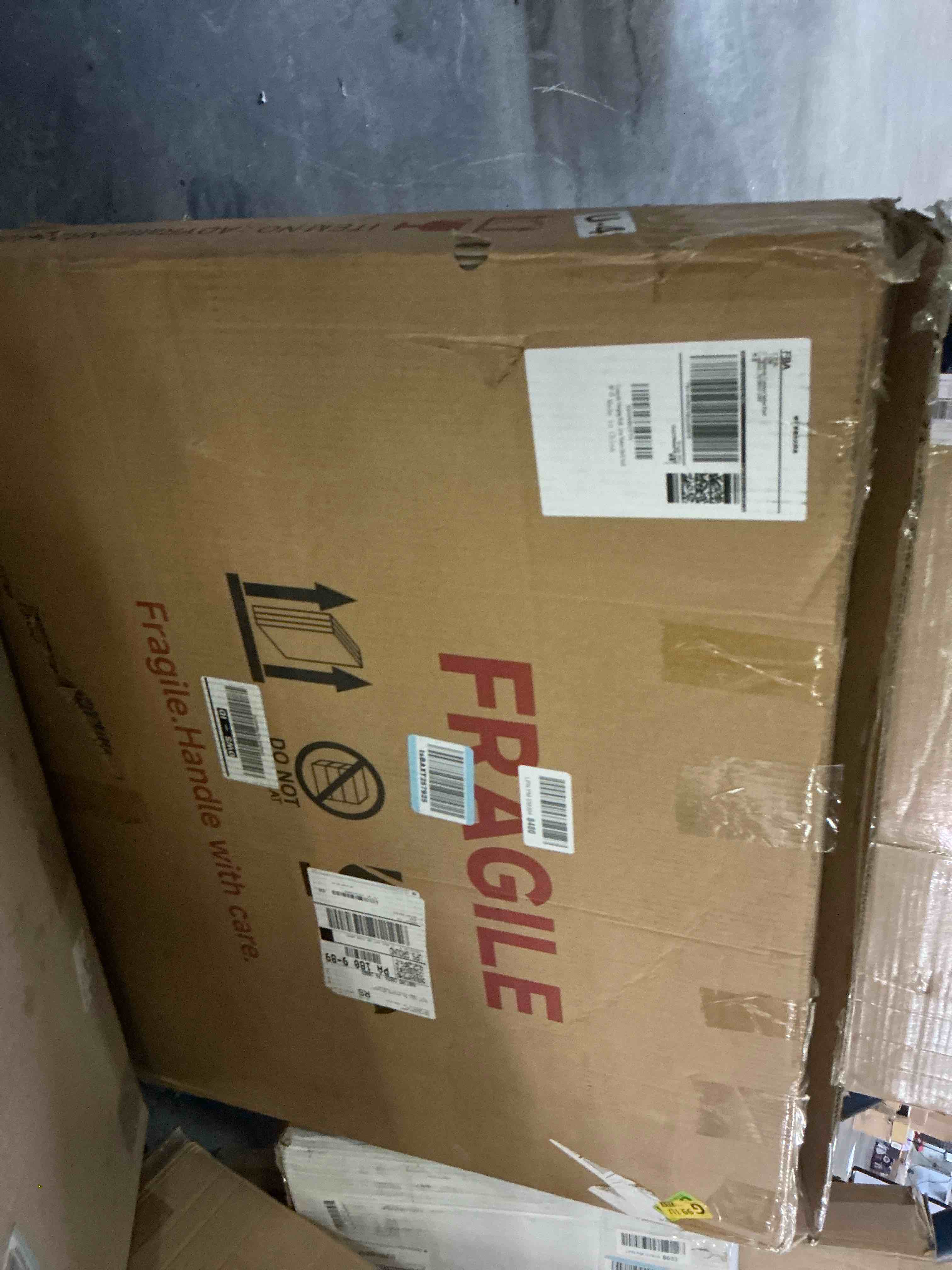 https://s3.amazonaws.com/lotting-images-prod/bidfta/TEA3211008_1759194231679.jpeg