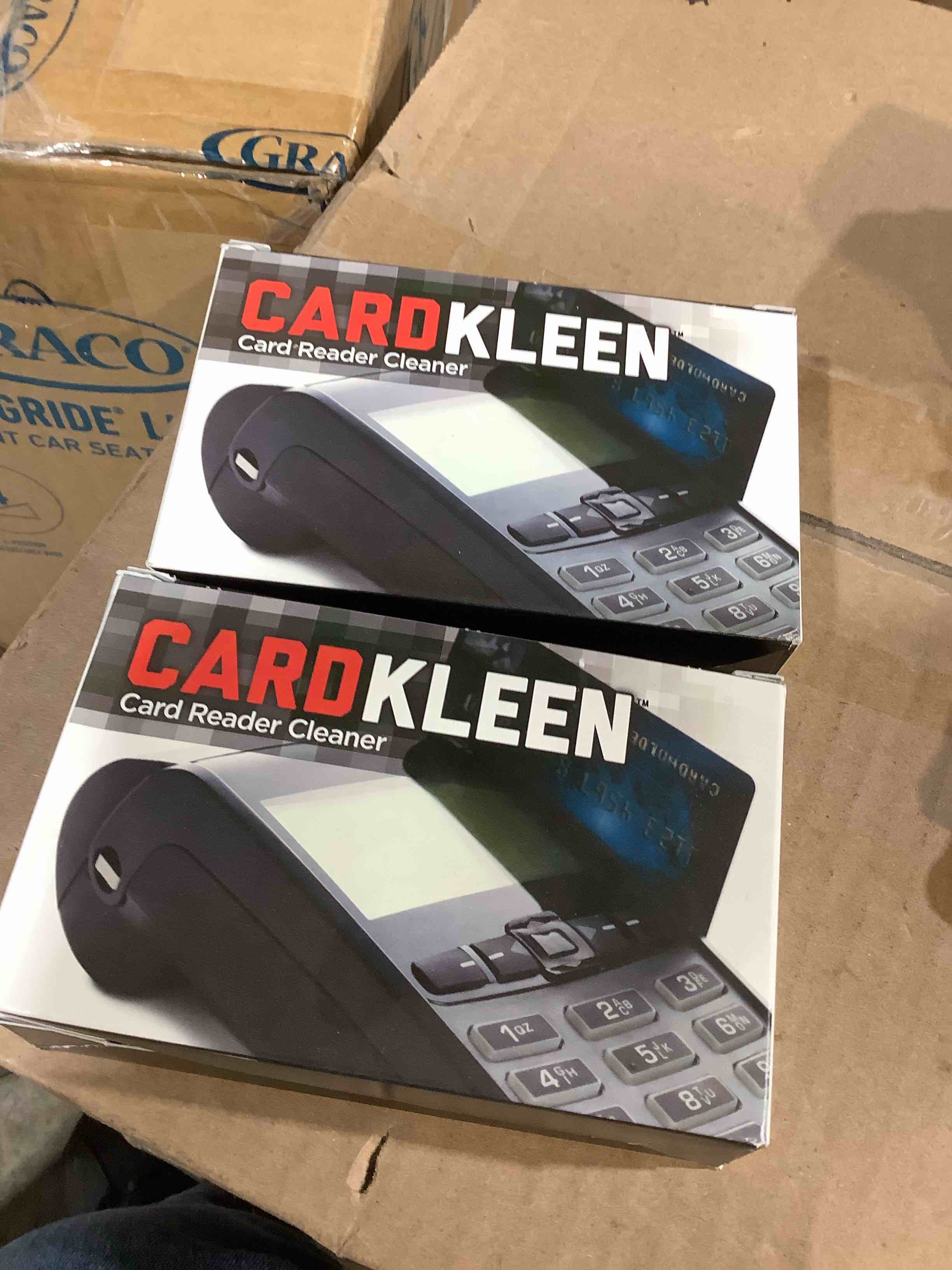 Condition photo showing New/Like New for read right rr1222 cardkleen presaturated magnetic head cleaning cards  25/box