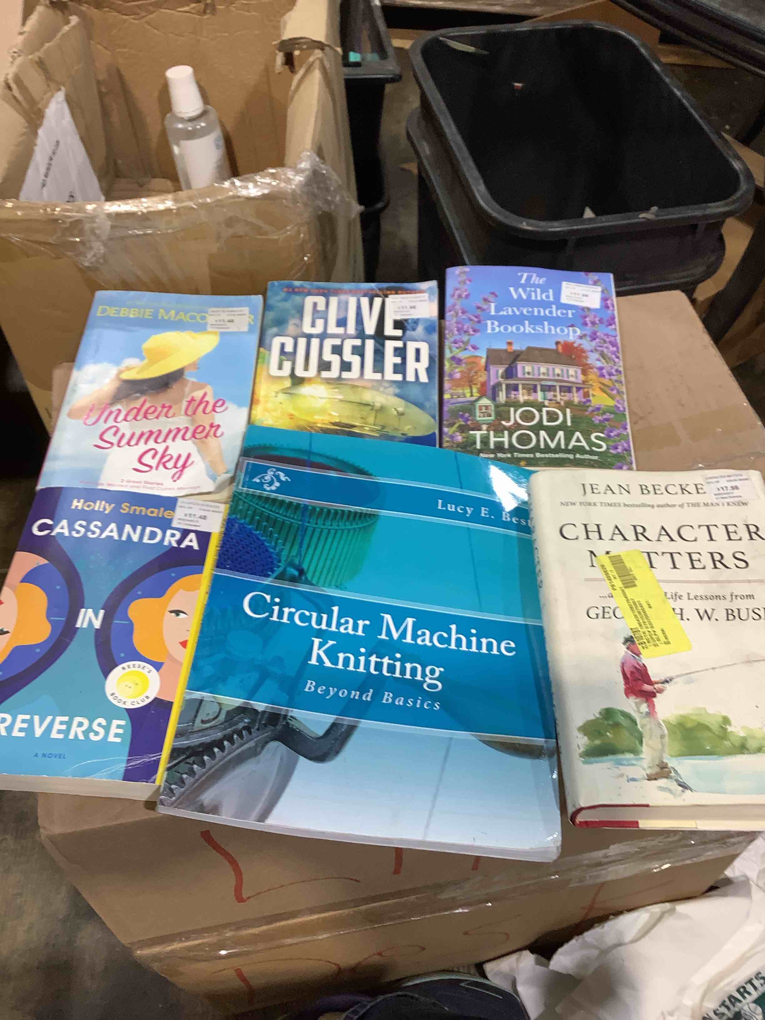 book lovers unite! assortment of books for all age, 6 count