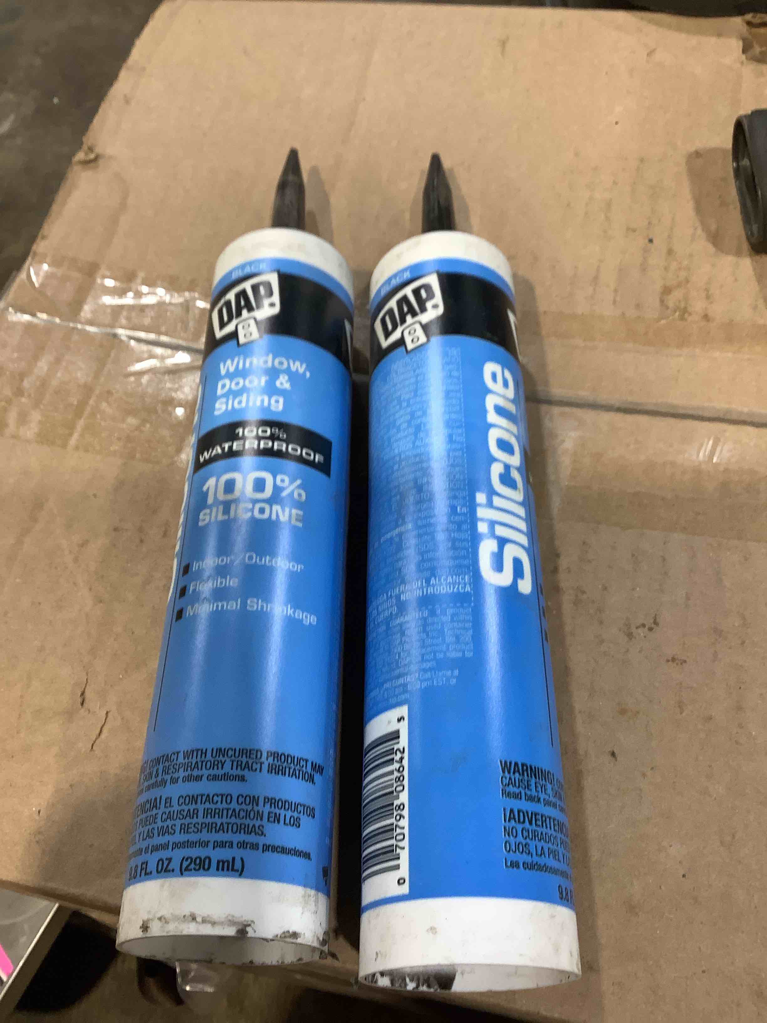 Condition photo showing Good Condition for dap 08642 9.8 fl oz dow corning® black silicone sealant, 2 count