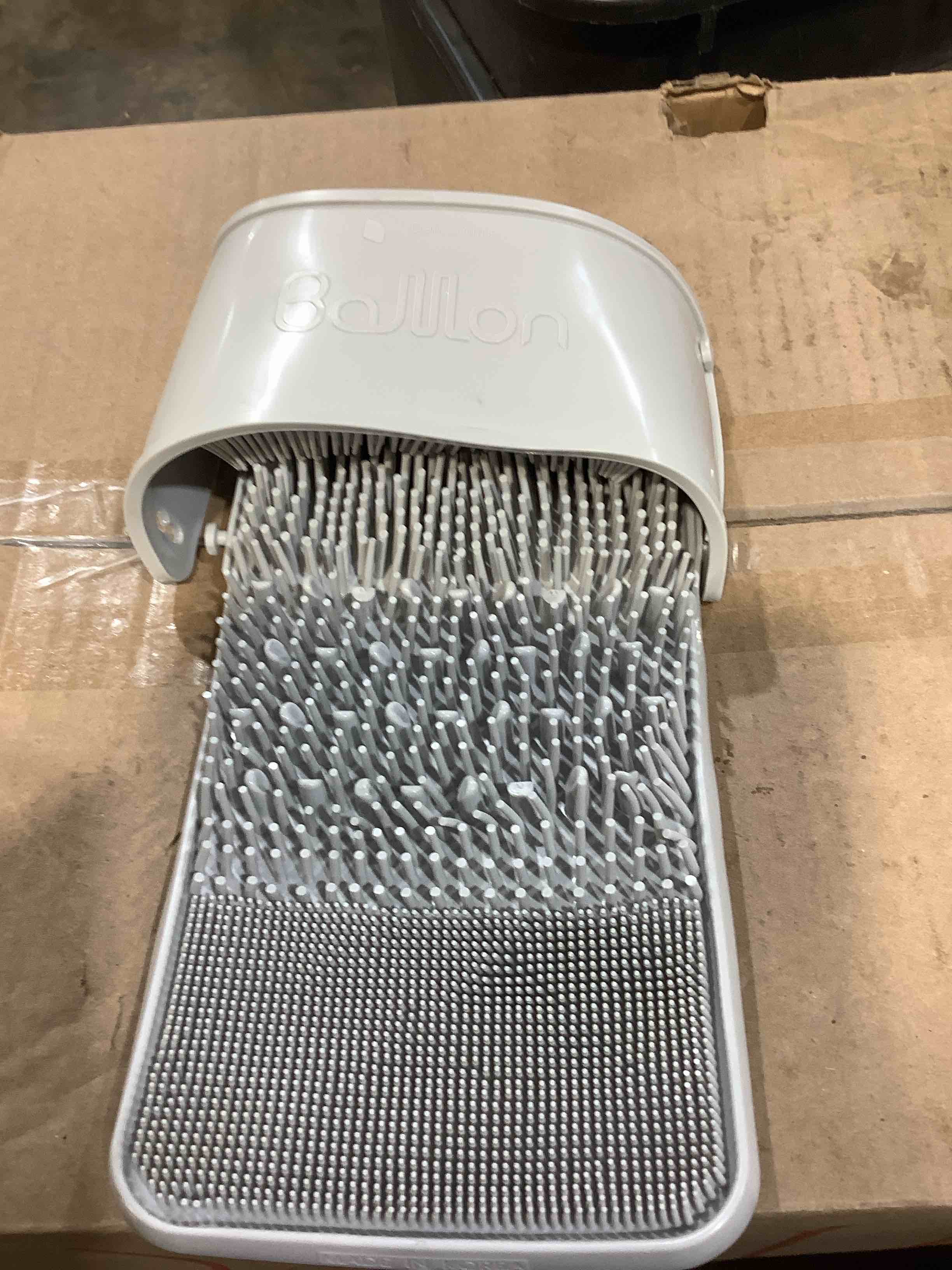 Condition photo showing New/Like New for dalkomlife ballon foot washer
