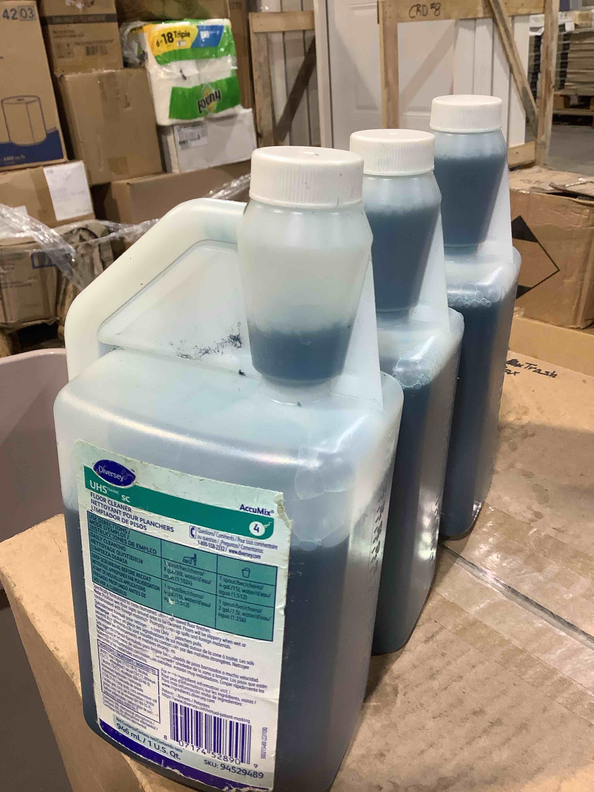 Condition photo showing Good Condition for diversey 94529489 floor cleaner,ammonia,32 oz., 3 pack