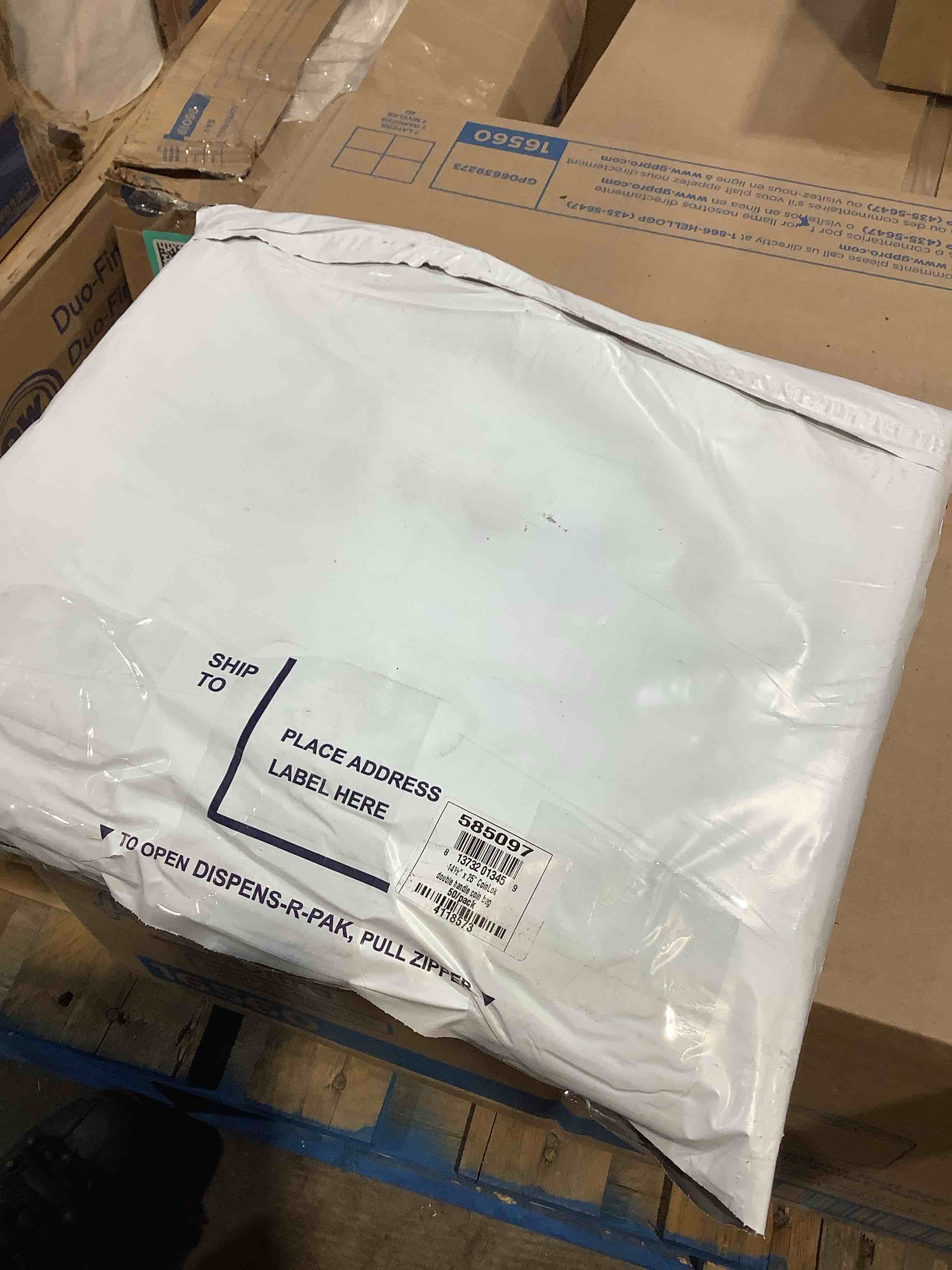 Condition photo showing New/Like New for coin bag plastic 14.5 x 25 clear 50/pack 585097