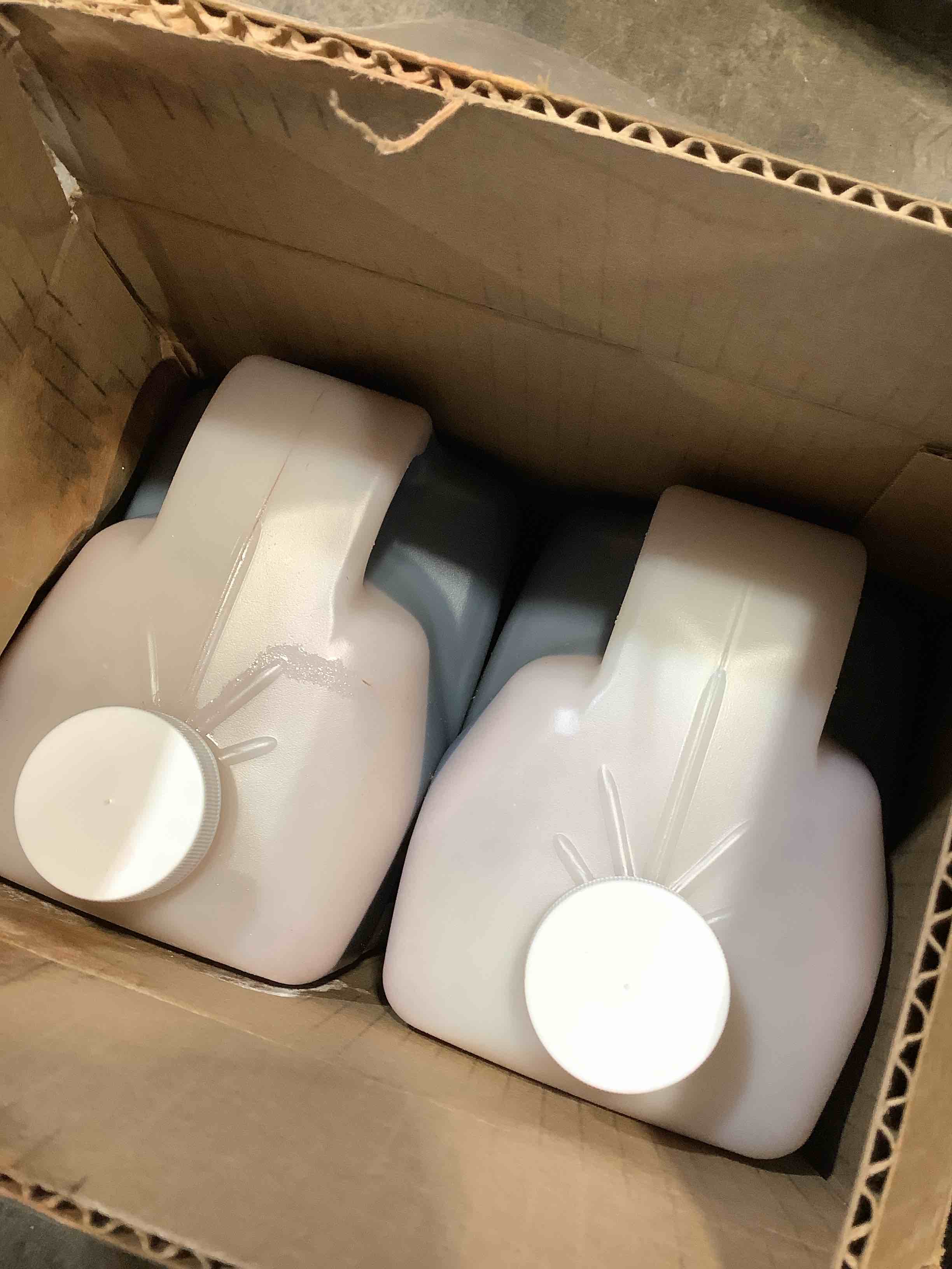 Condition photo showing Good Condition for coastwide 70 washroom cleaner 2 containers