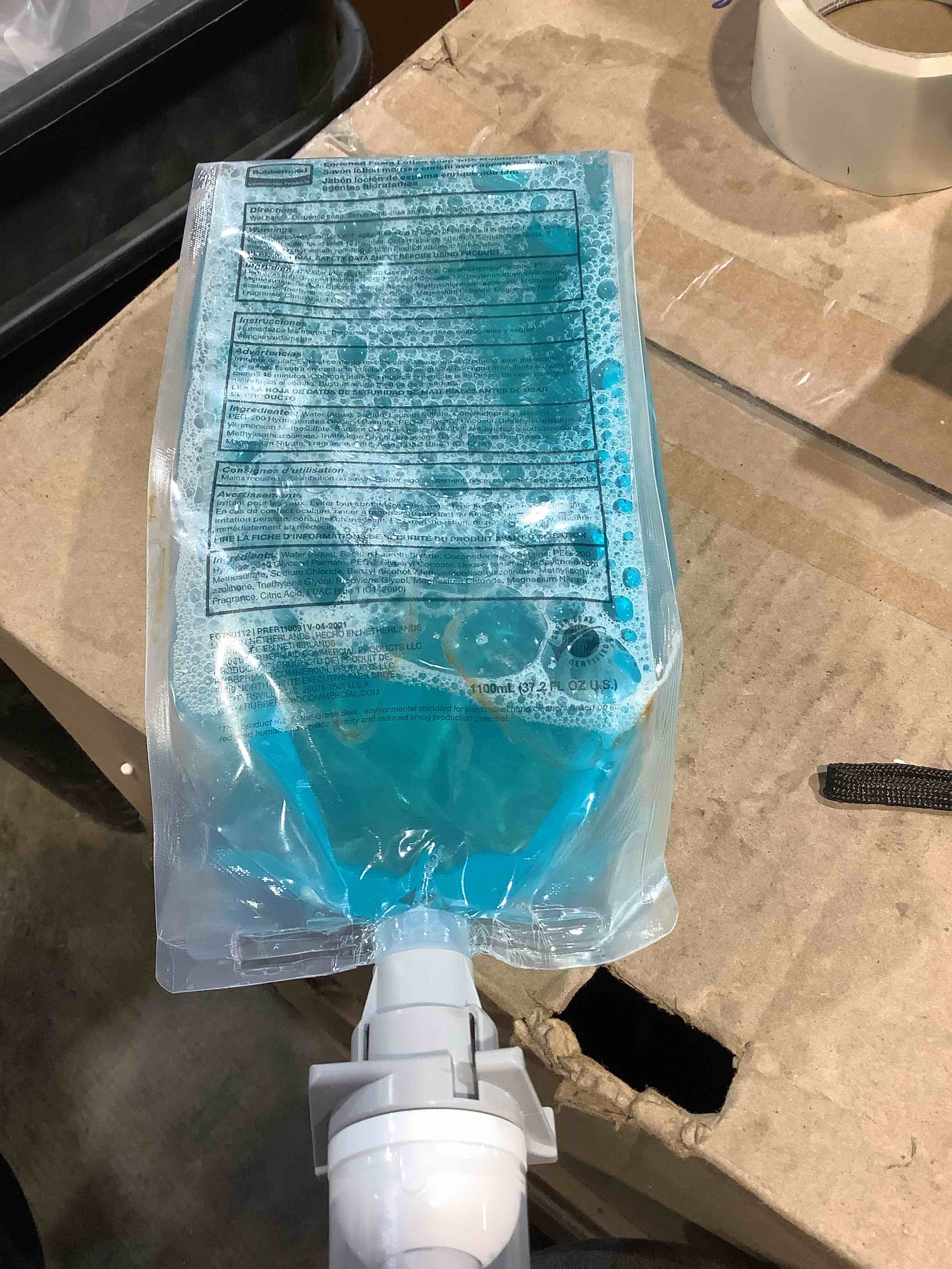 Condition photo showing Good Condition for rubbermaid enriched foam lotion soap, 4 count