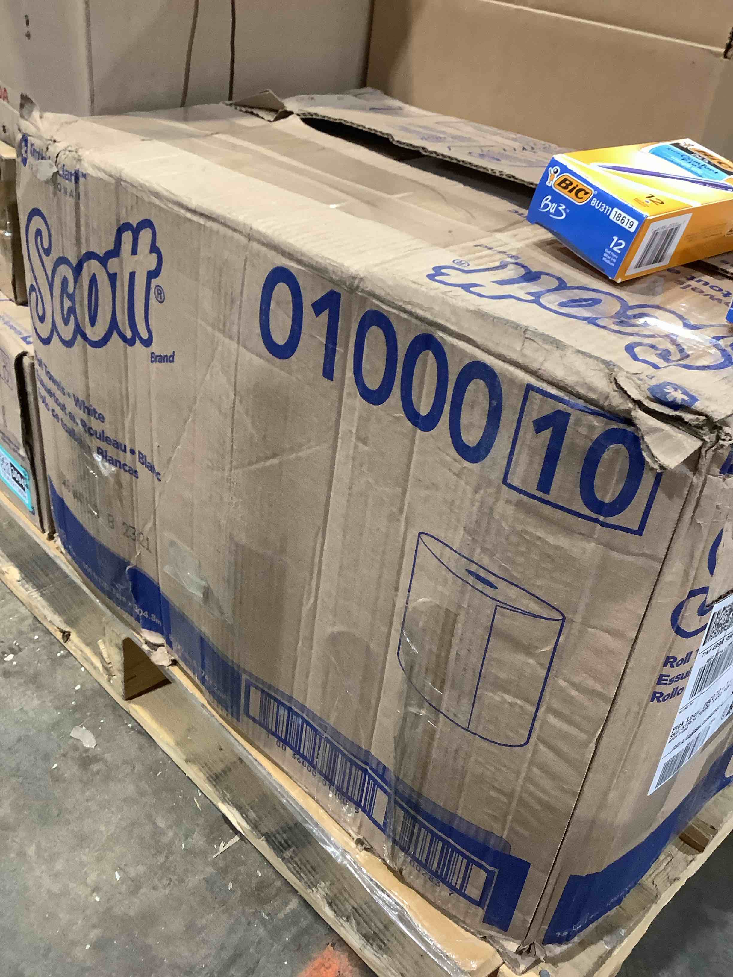 Condition photo showing Good Condition for scott professional essential universal high-capacity hard roll paper towels  bulk (01000)  hardwound 1.5  core  absorbency pockets  white (12 rolls at 1 000  each  12 000 /case)