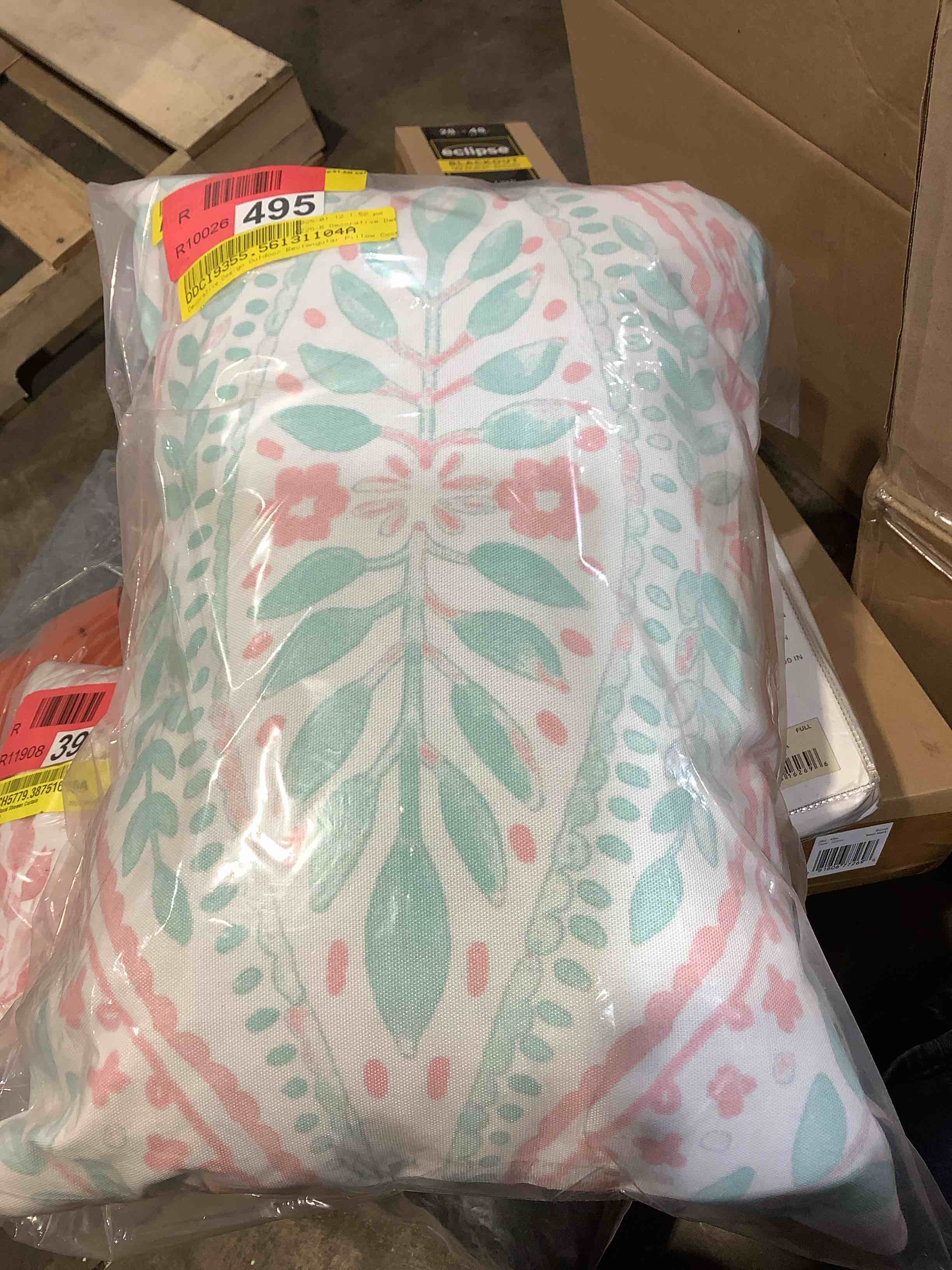 Condition photo showing New/Like New for decorative design outdoor rectangular pillow