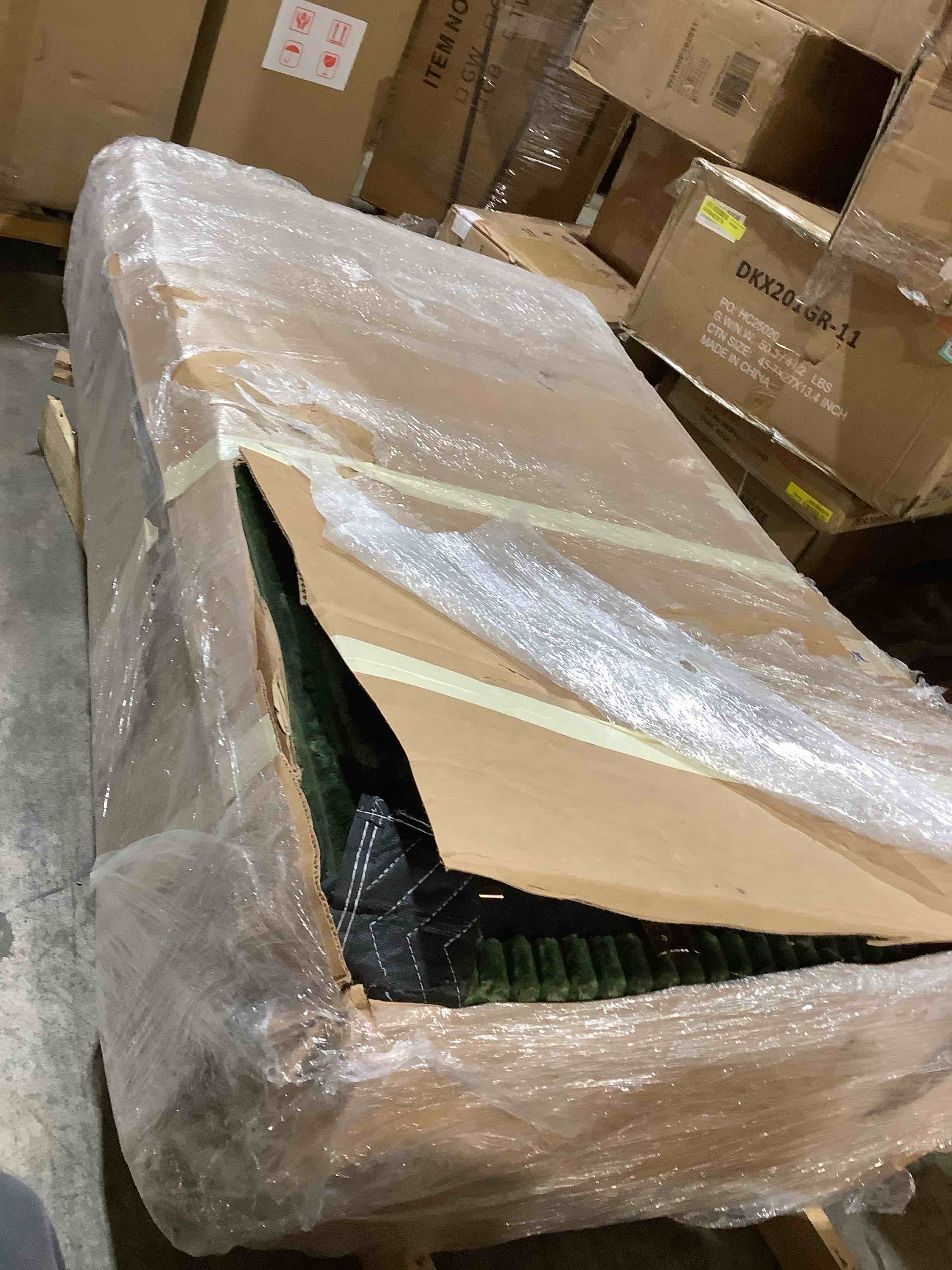 https://s3.amazonaws.com/lotting-images-prod/bidfta/TEA3213762_1776802646583.jpeg