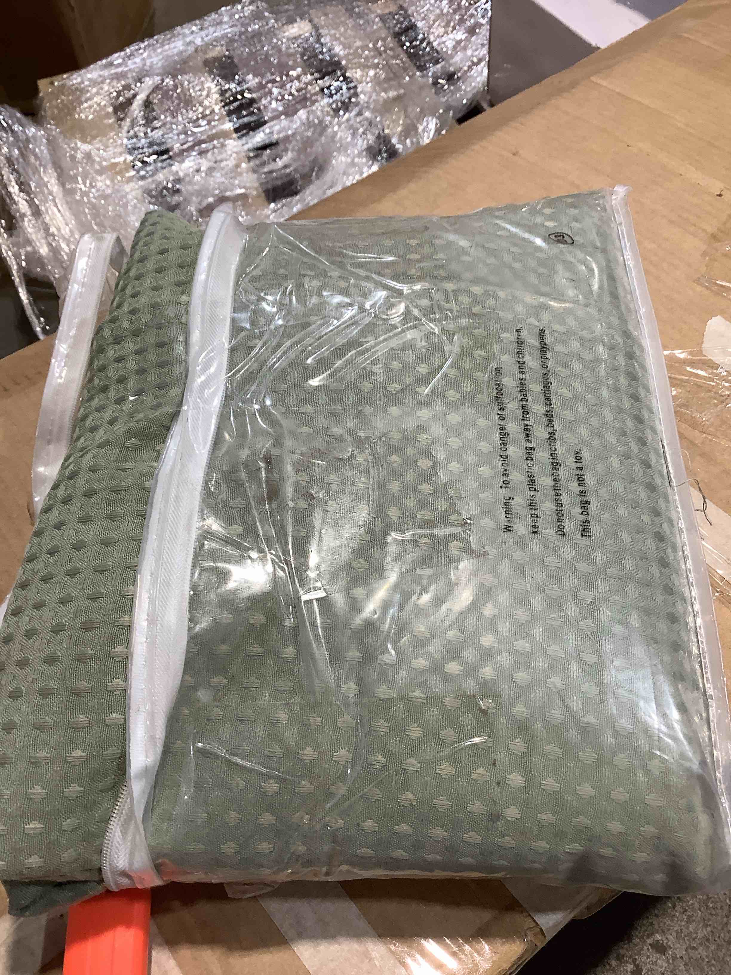 Condition photo showing New/Like New for green shower curtain