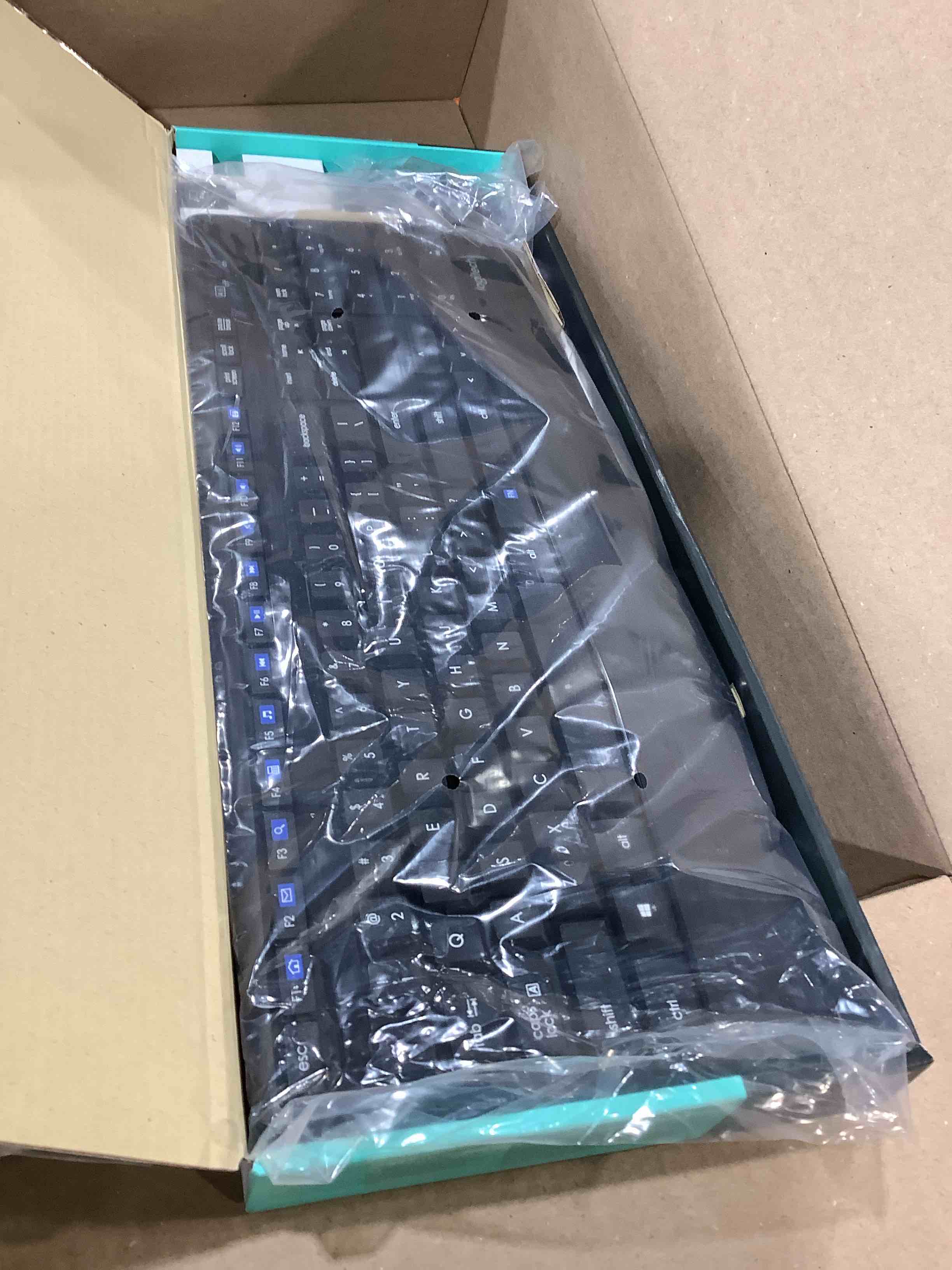 Condition photo showing New/Like New for logitech mk345 wireless combo with full-size keyboard and right-handed mouse -