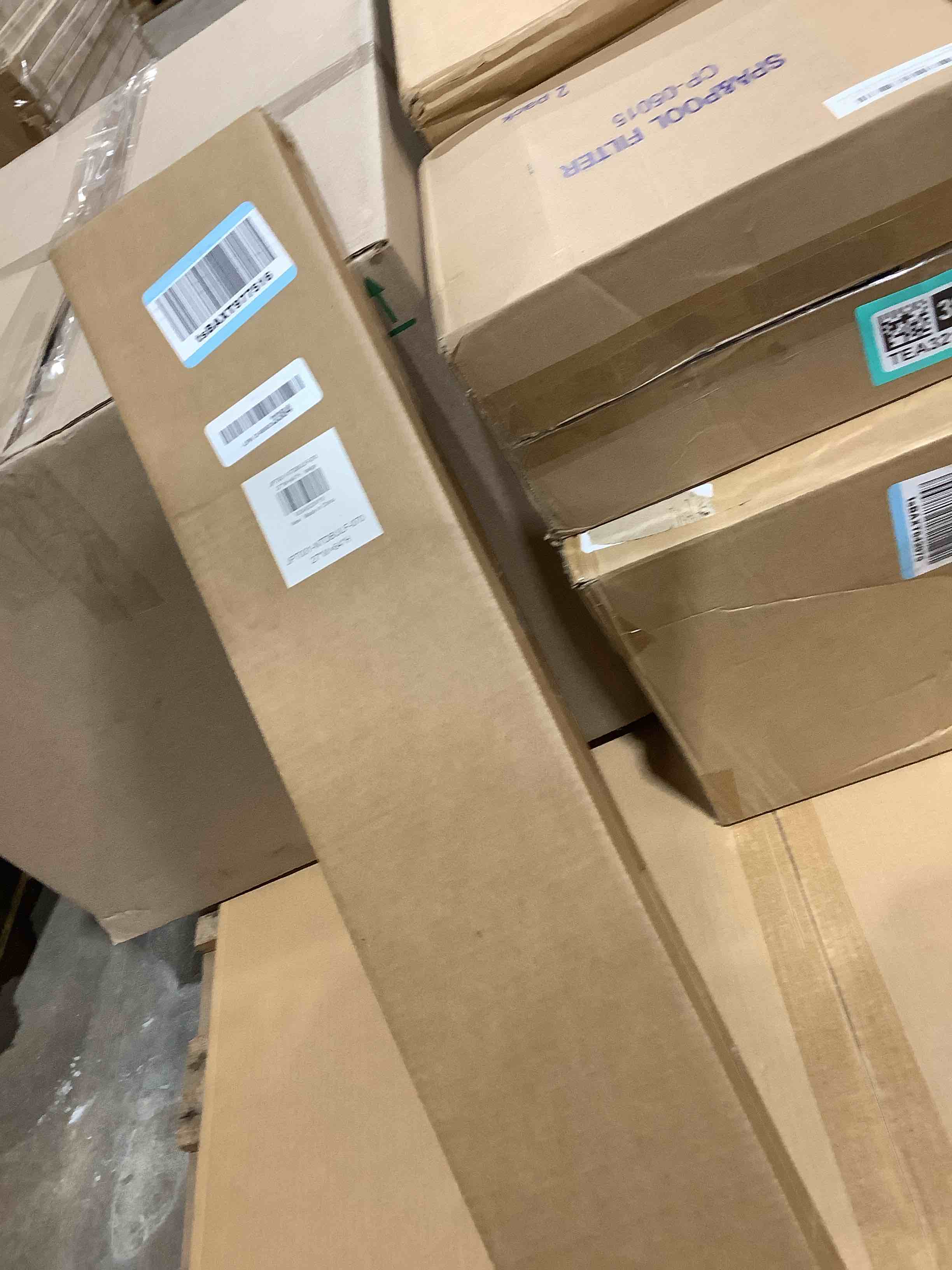 https://s3.amazonaws.com/lotting-images-prod/bidfta/TEA3213927_1777303104811.jpeg