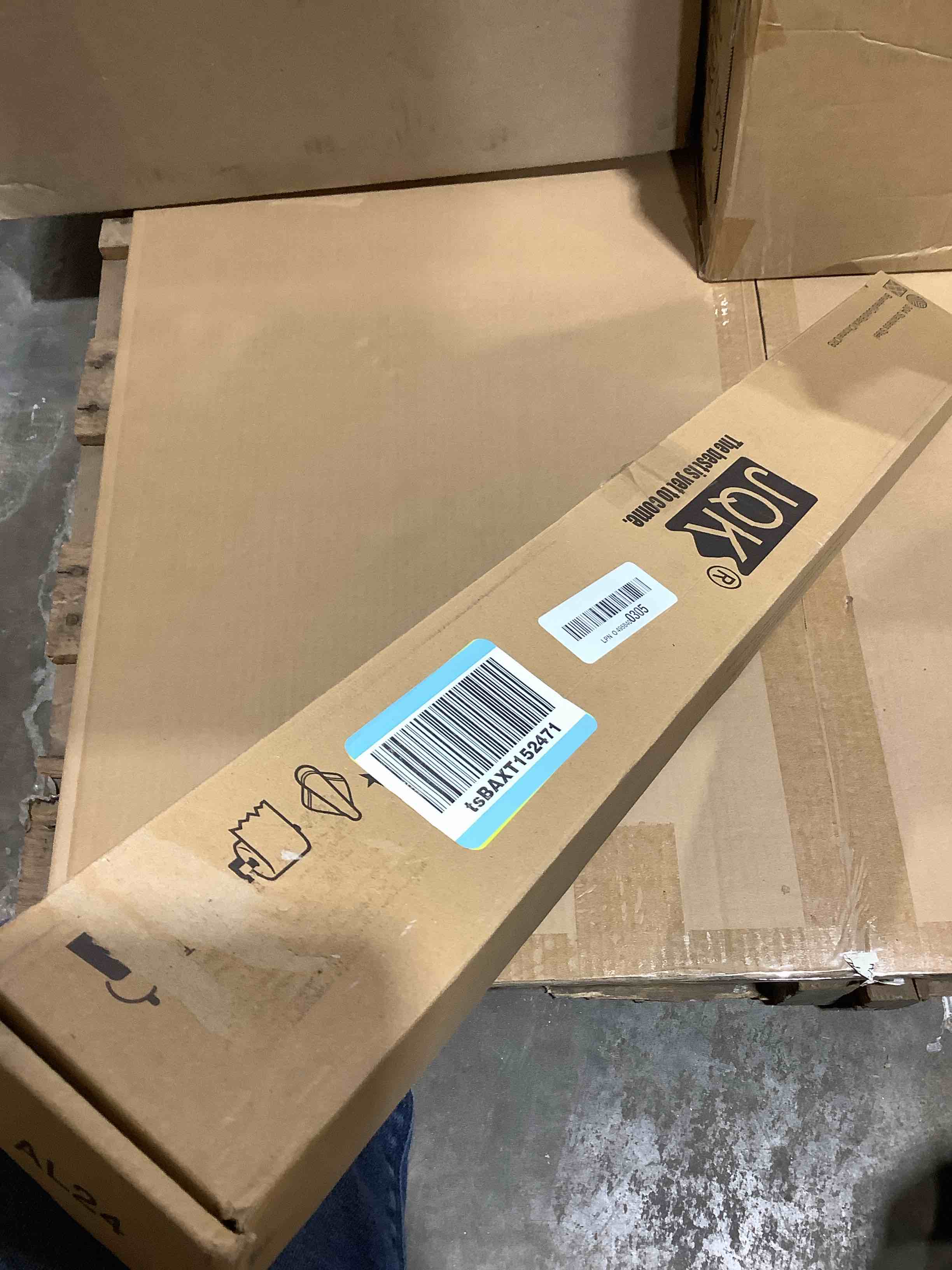 https://s3.amazonaws.com/lotting-images-prod/bidfta/TEA3213928_1777302937762.jpeg