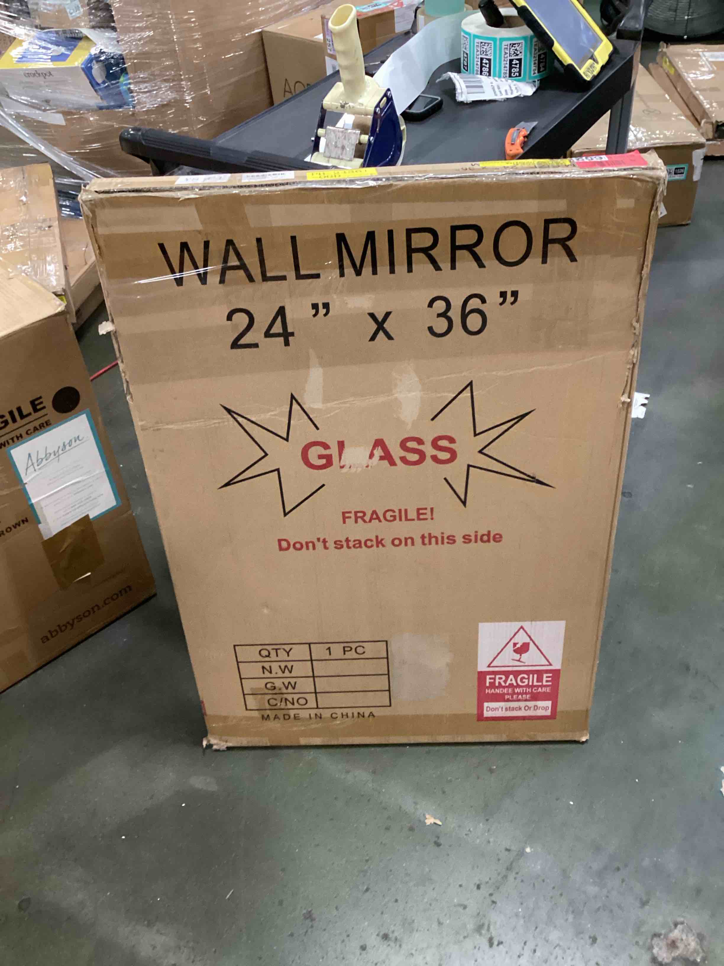 https://s3.amazonaws.com/lotting-images-prod/bidfta/TEA3214770_1751286366125.jpeg