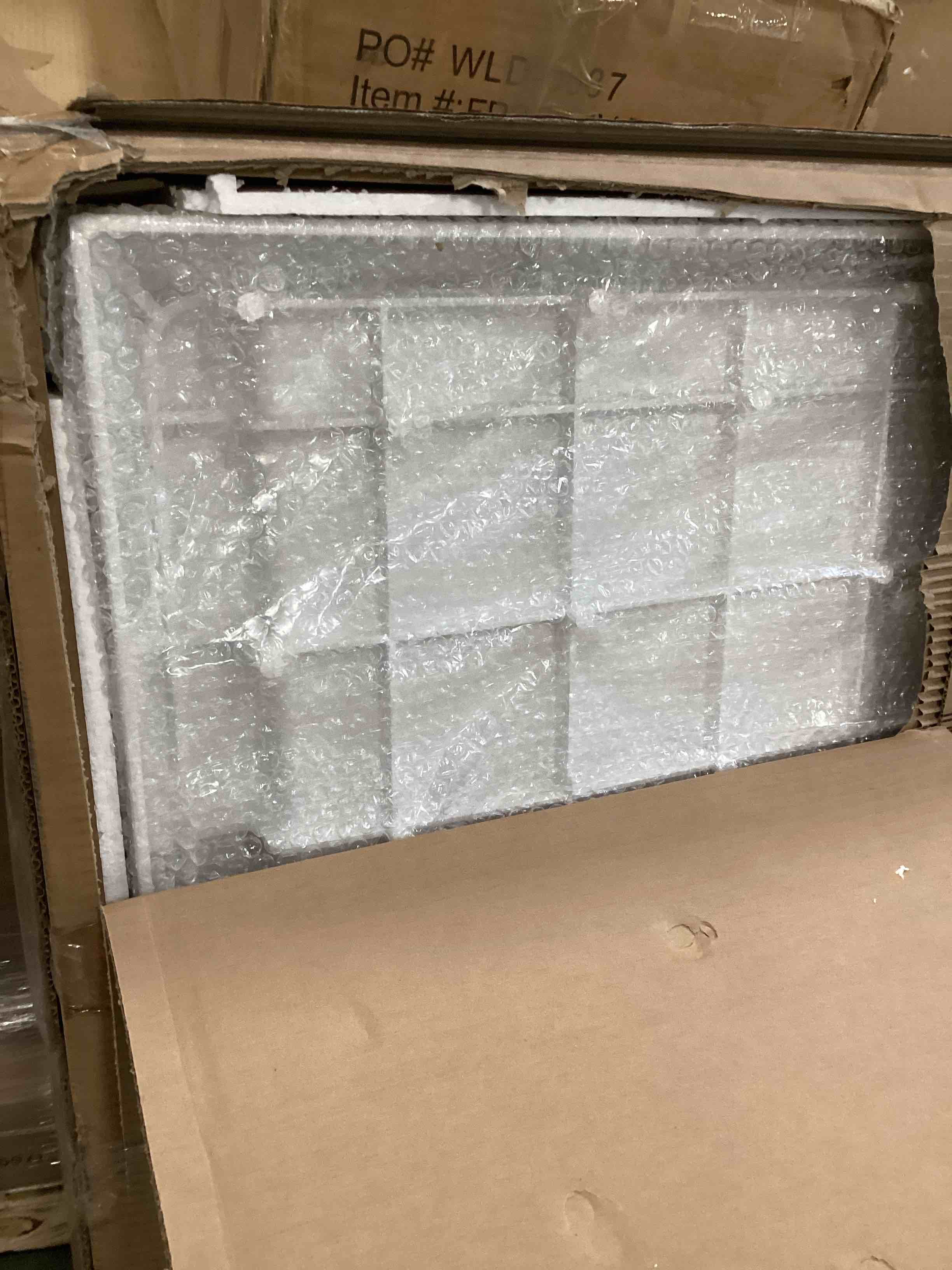 https://s3.amazonaws.com/lotting-images-prod/bidfta/TEA3214814_1751294512409.jpeg