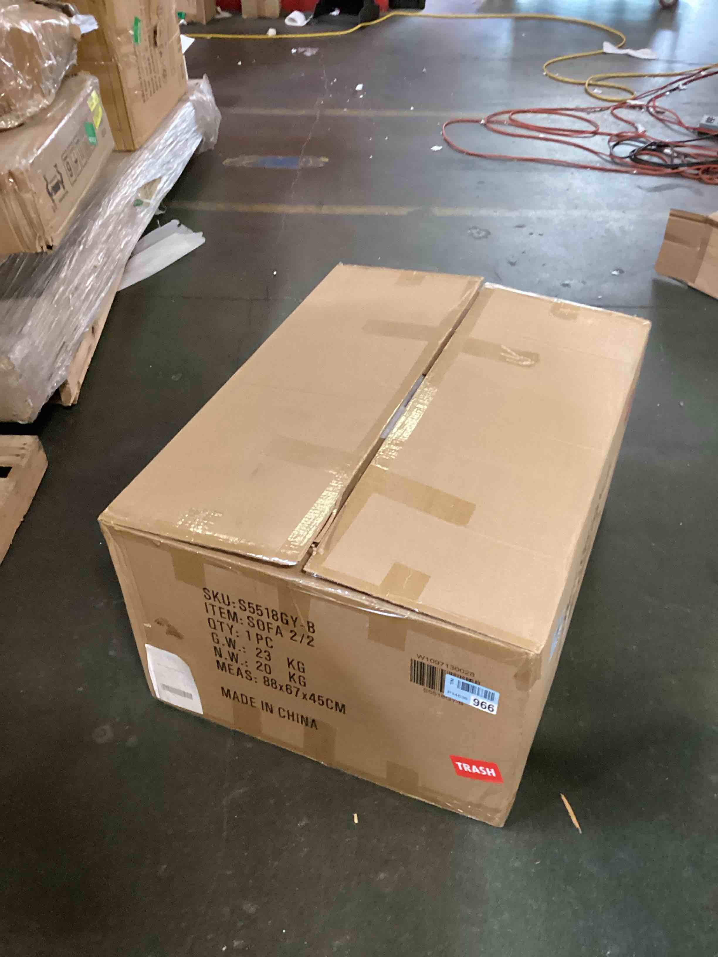https://s3.amazonaws.com/lotting-images-prod/bidfta/TEA3214966_1751313103420.jpeg