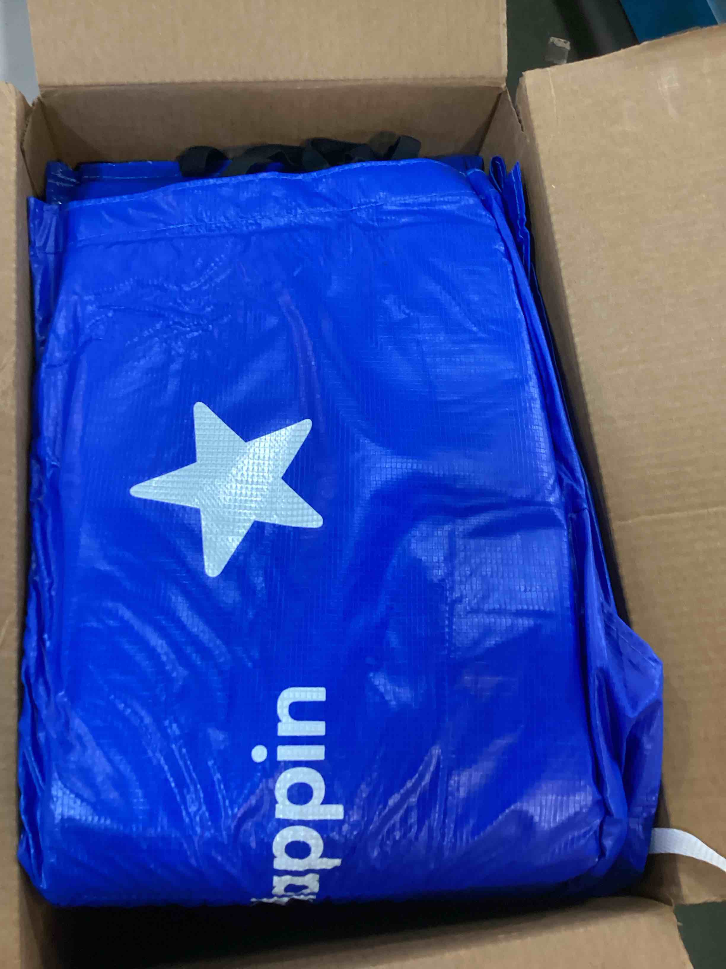 https://s3.amazonaws.com/lotting-images-prod/bidfta/TEA3220450_1749659528912.jpeg