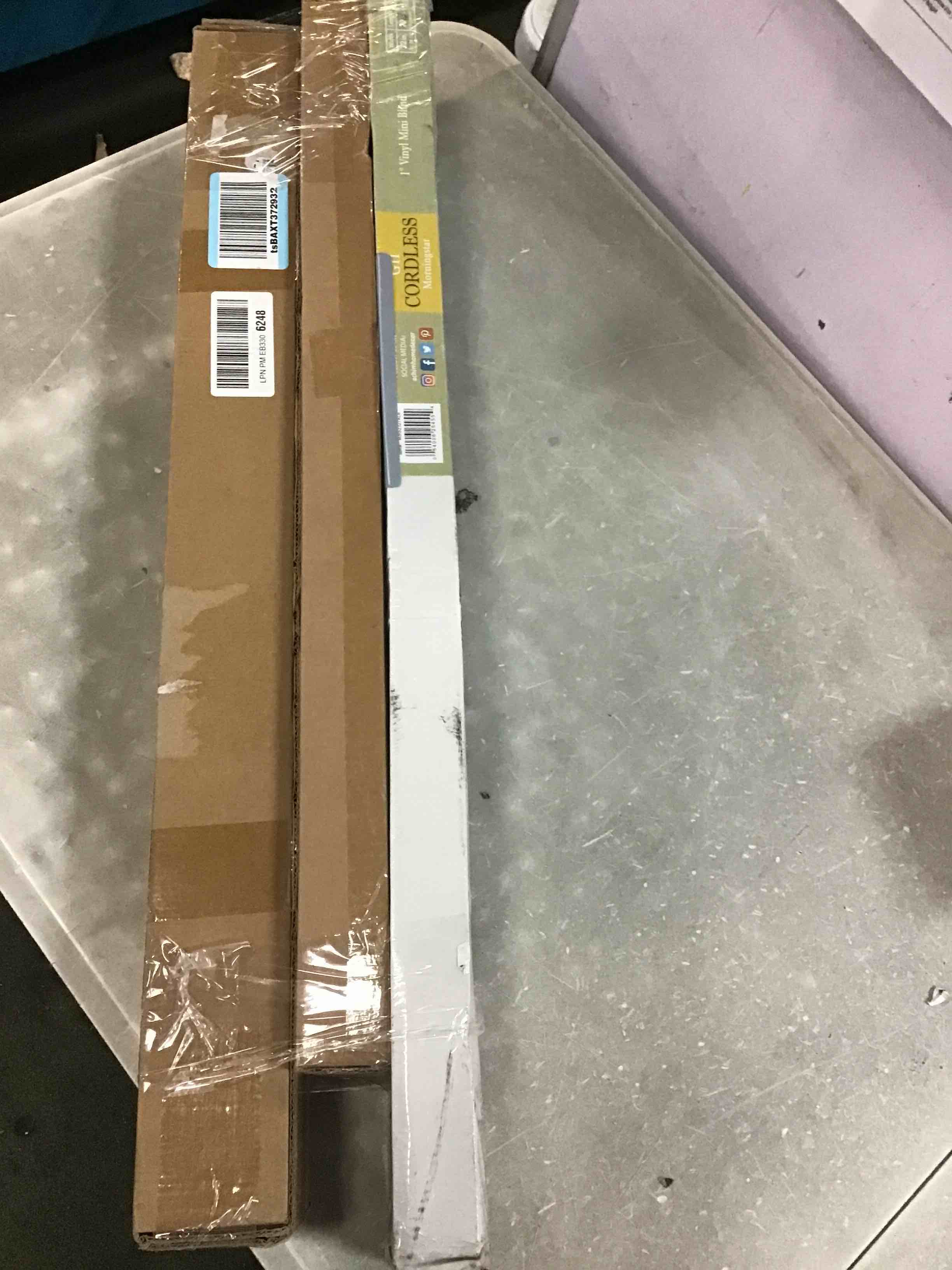 https://s3.amazonaws.com/lotting-images-prod/bidfta/TEA3221246_1750261235693.jpeg