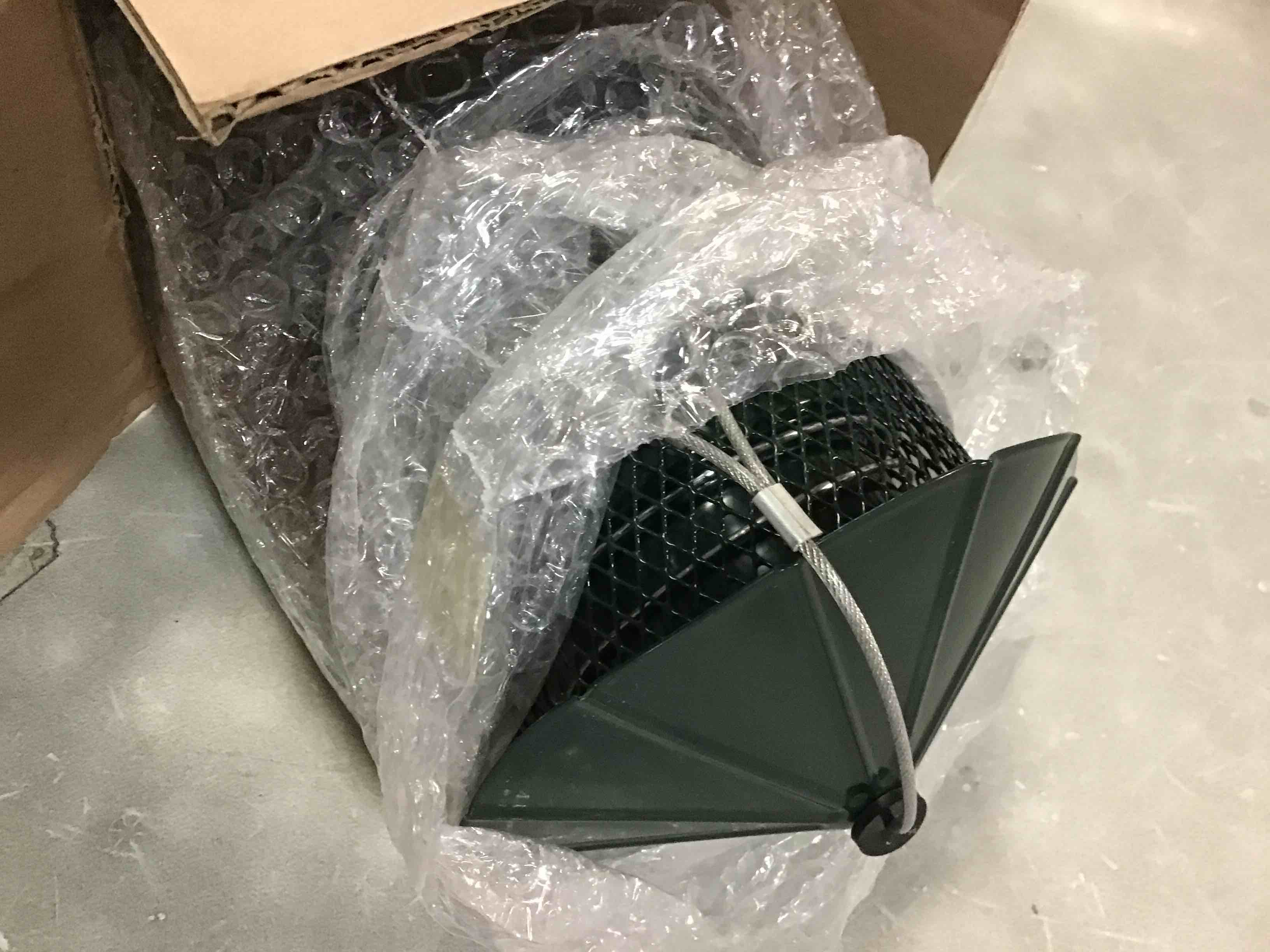 https://s3.amazonaws.com/lotting-images-prod/bidfta/TEA3221305_1750271326221.jpeg