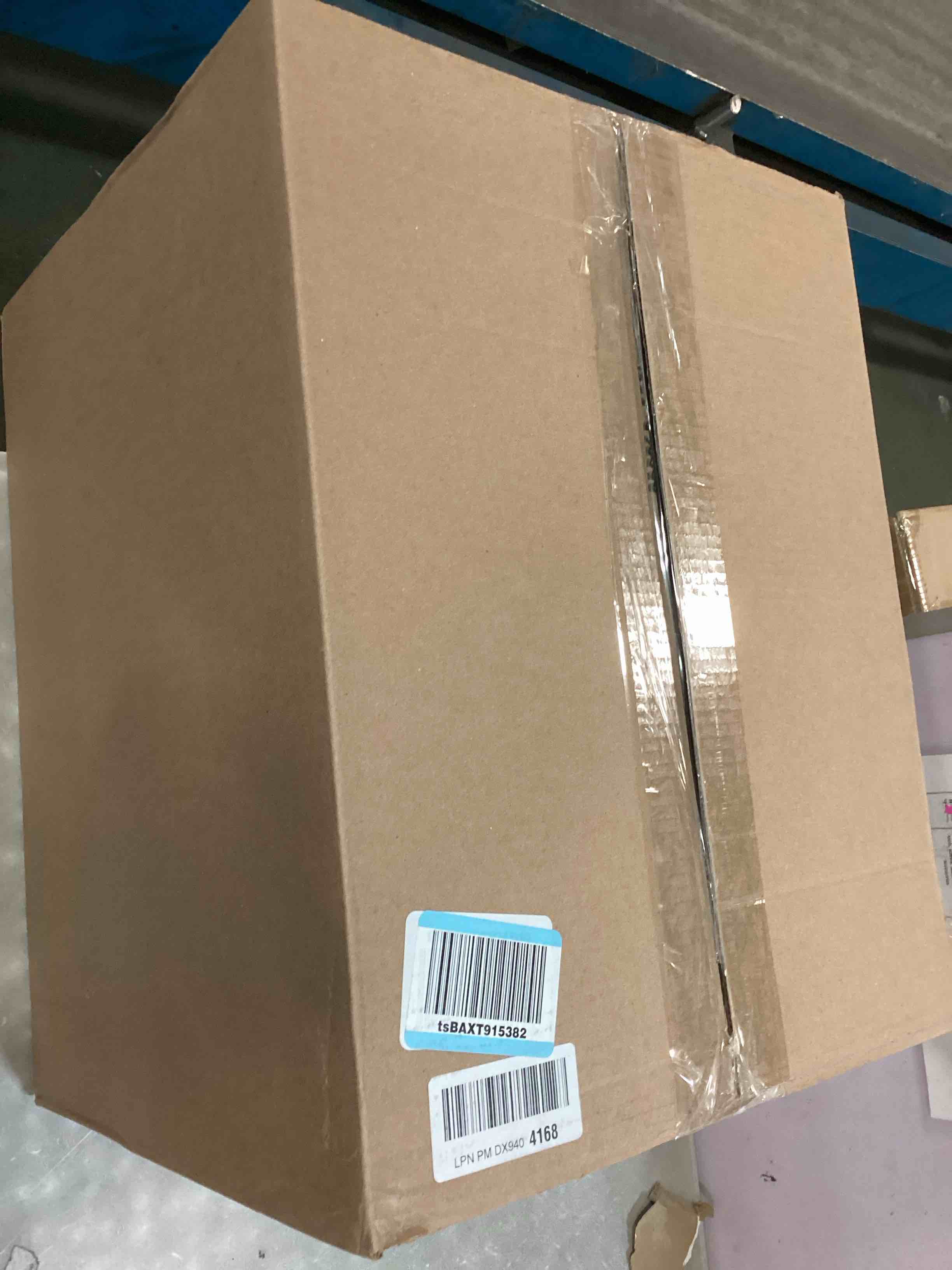 https://s3.amazonaws.com/lotting-images-prod/bidfta/TEA3221547_1750421553343.jpeg