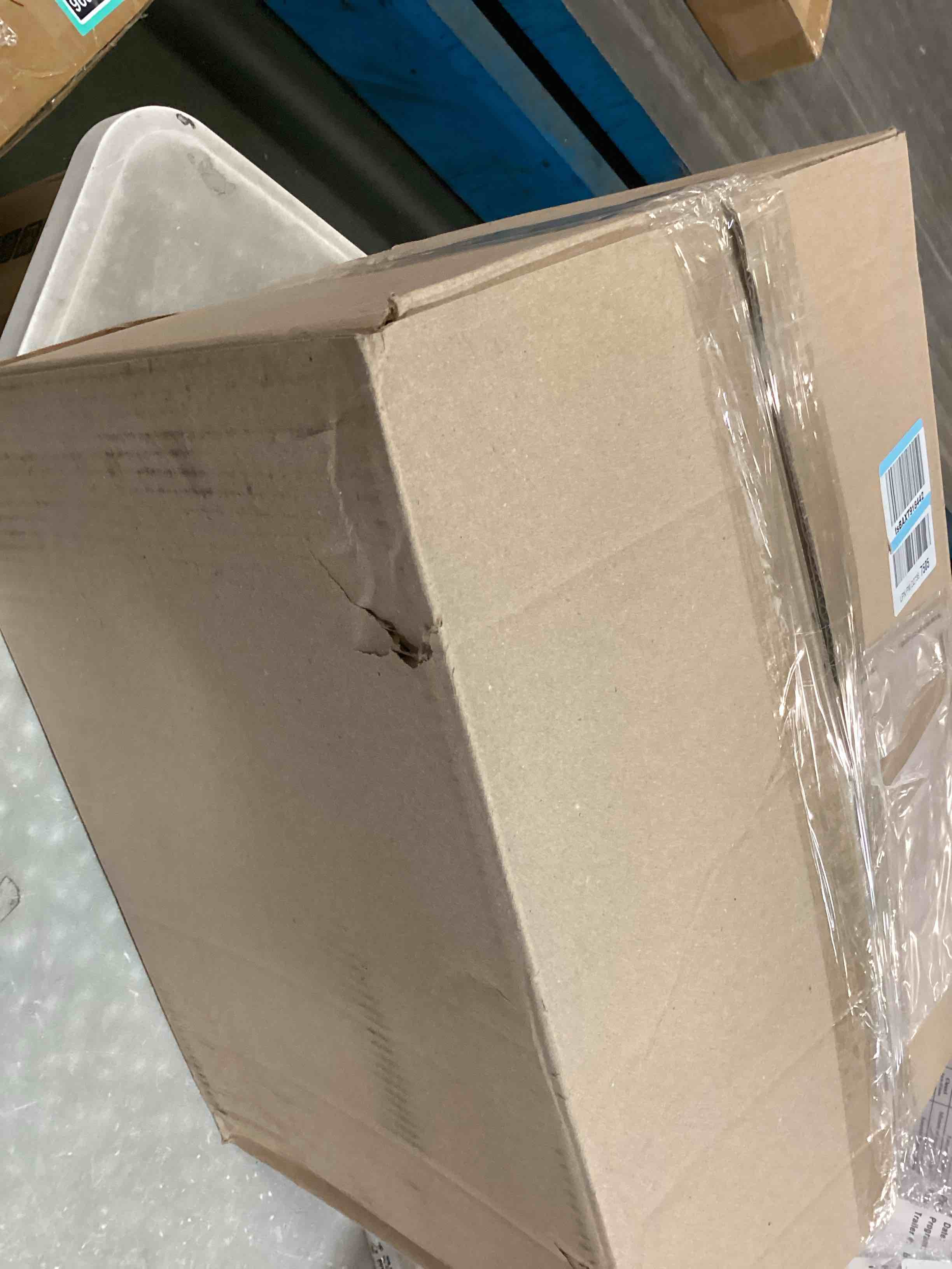 https://s3.amazonaws.com/lotting-images-prod/bidfta/TEA3221709_1750448663544.jpeg