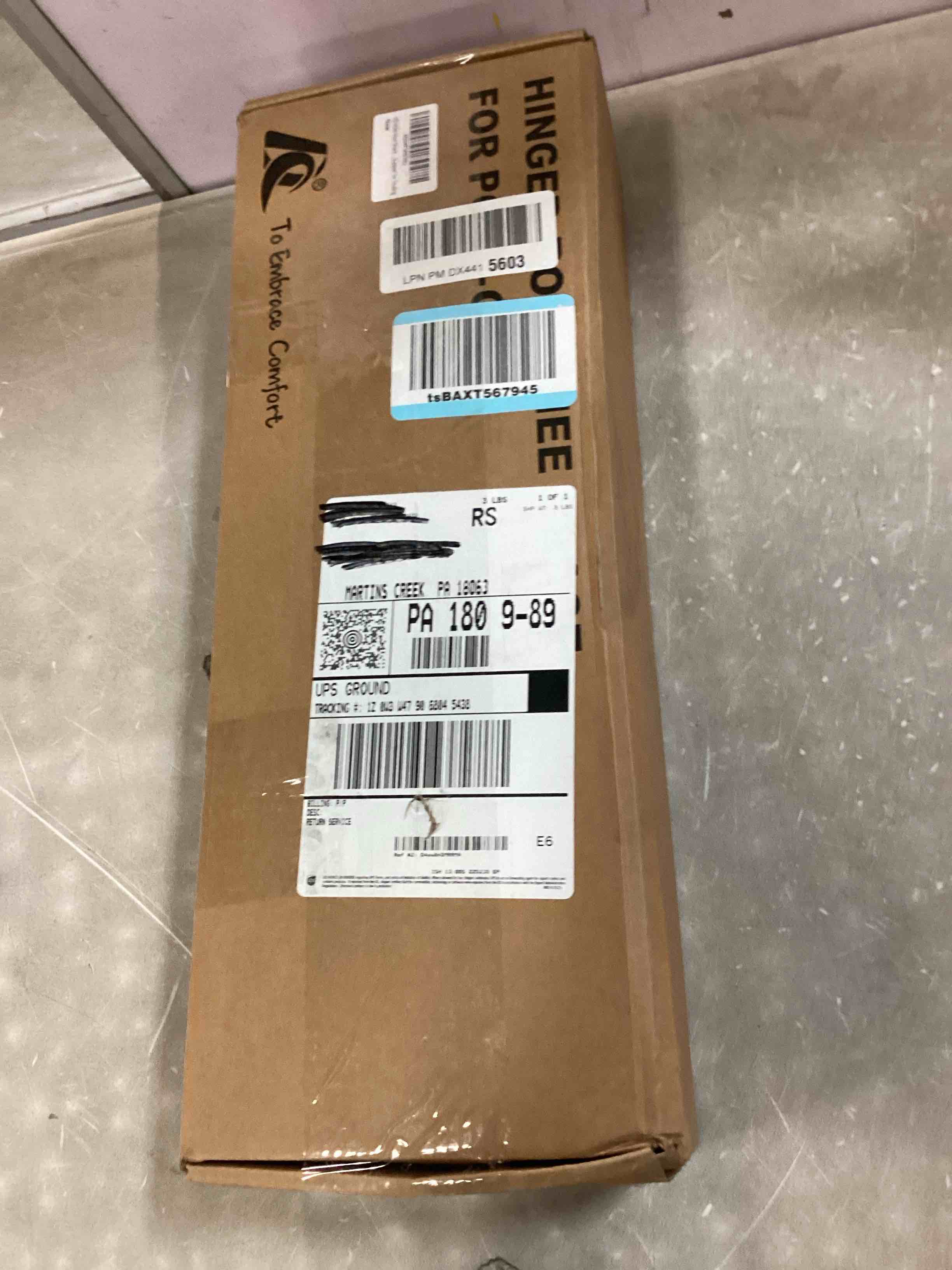https://s3.amazonaws.com/lotting-images-prod/bidfta/TEA3221791_1750509309358.jpeg