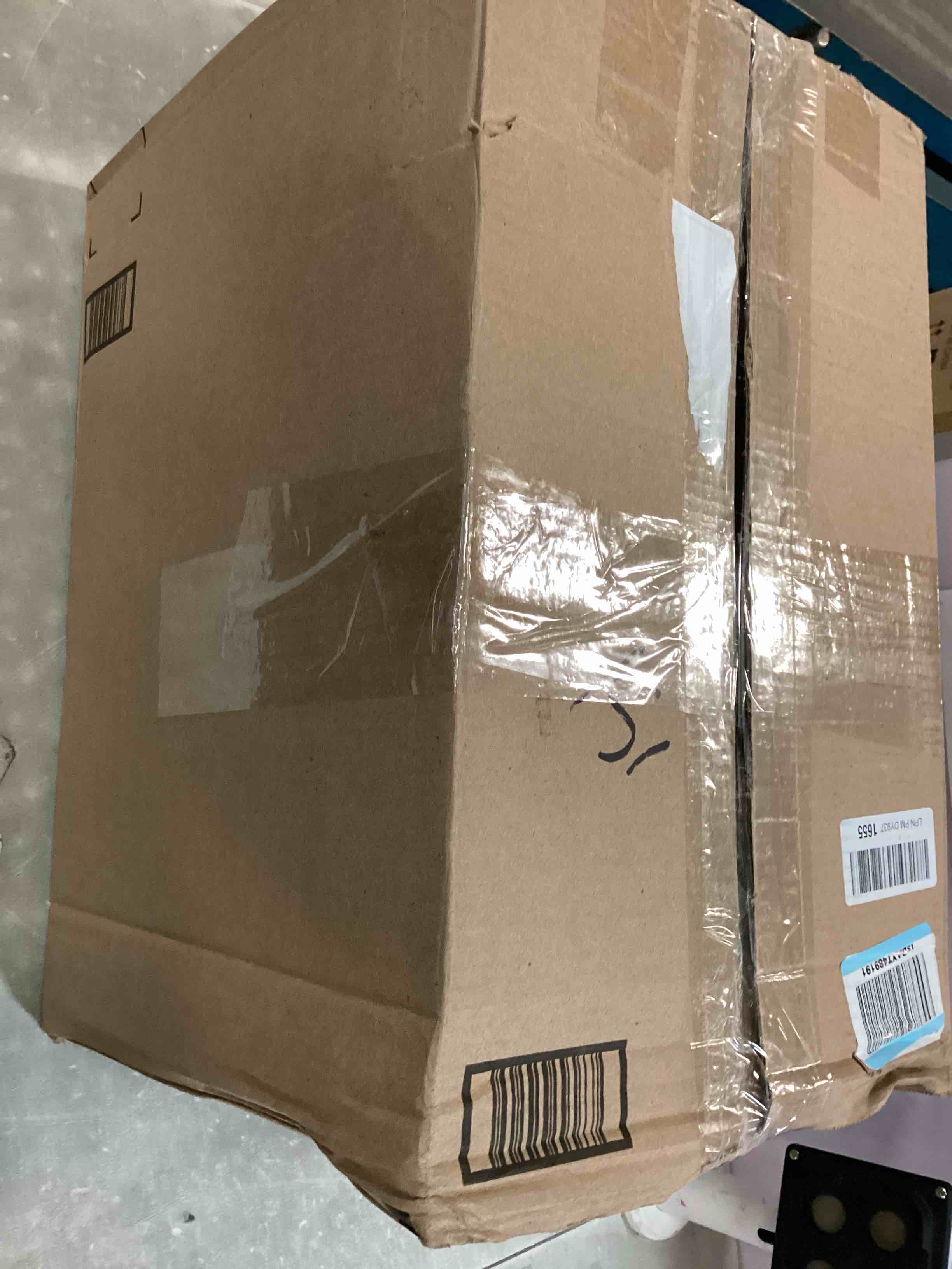 https://s3.amazonaws.com/lotting-images-prod/bidfta/TEA3221798_1750509965575.jpeg