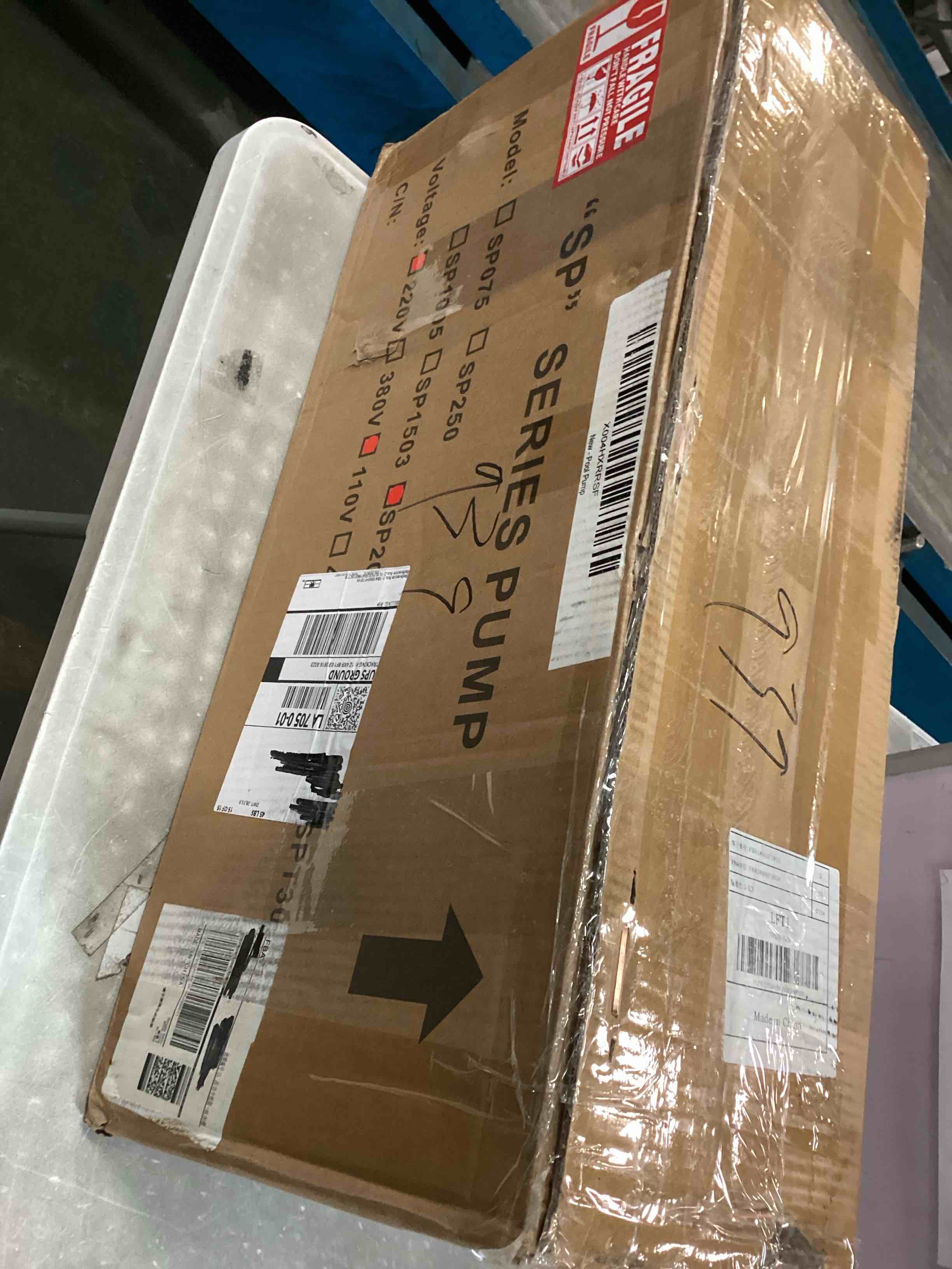 https://s3.amazonaws.com/lotting-images-prod/bidfta/TEA3221858_1750517753944.jpeg