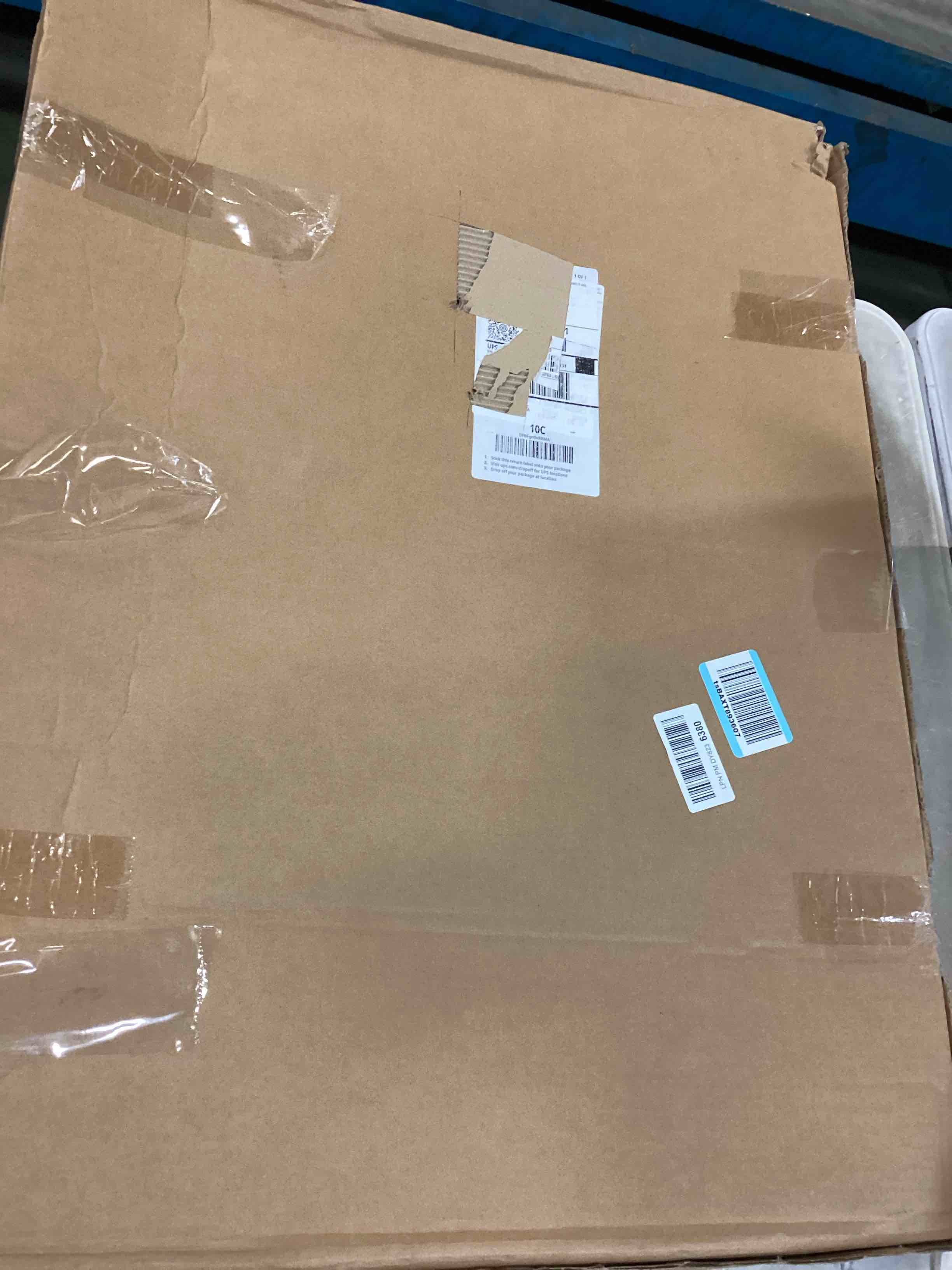 https://s3.amazonaws.com/lotting-images-prod/bidfta/TEA3221885_1750680495237.jpeg