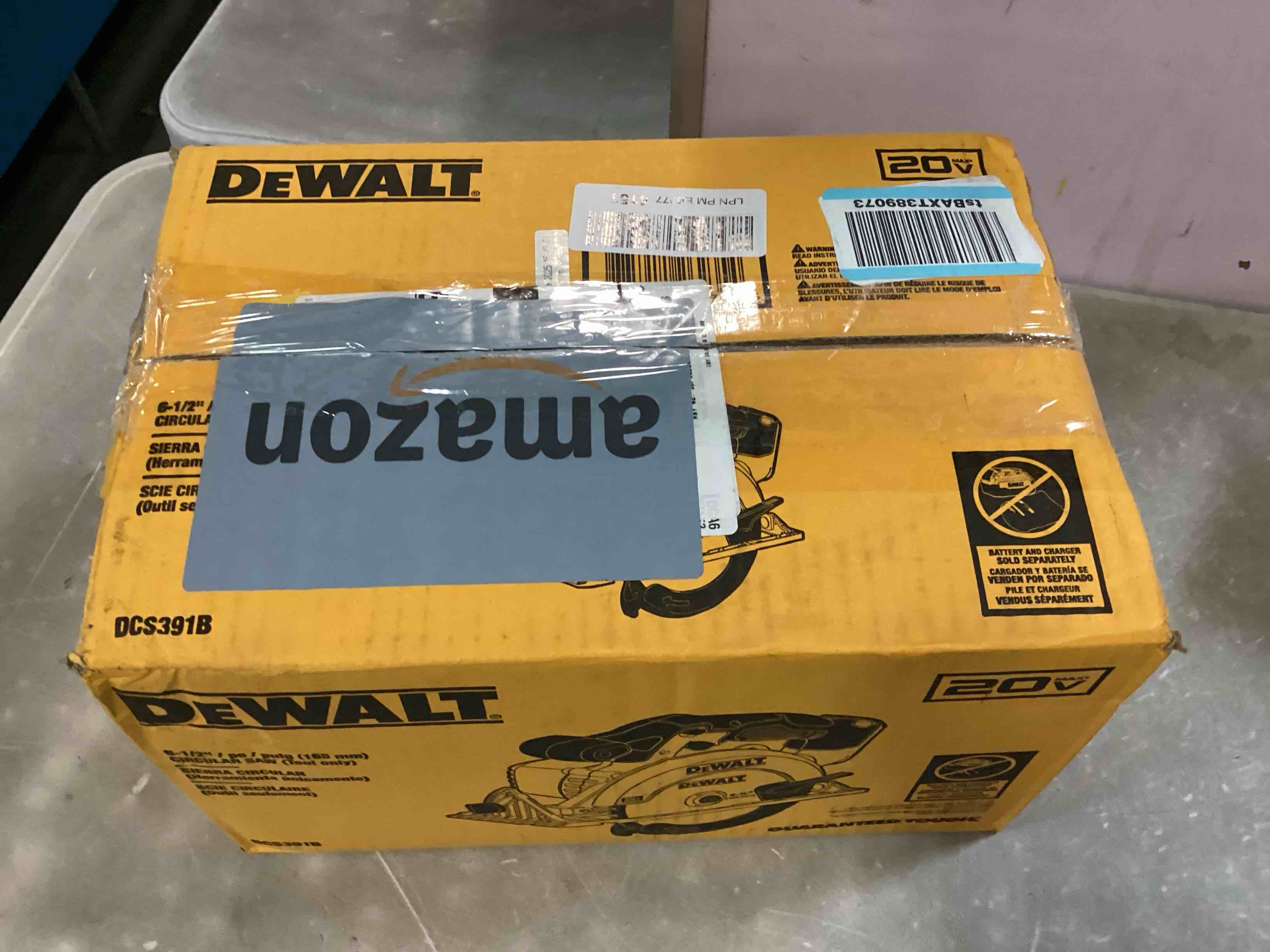 https://s3.amazonaws.com/lotting-images-prod/bidfta/TEA3221979_1750688829853.jpeg