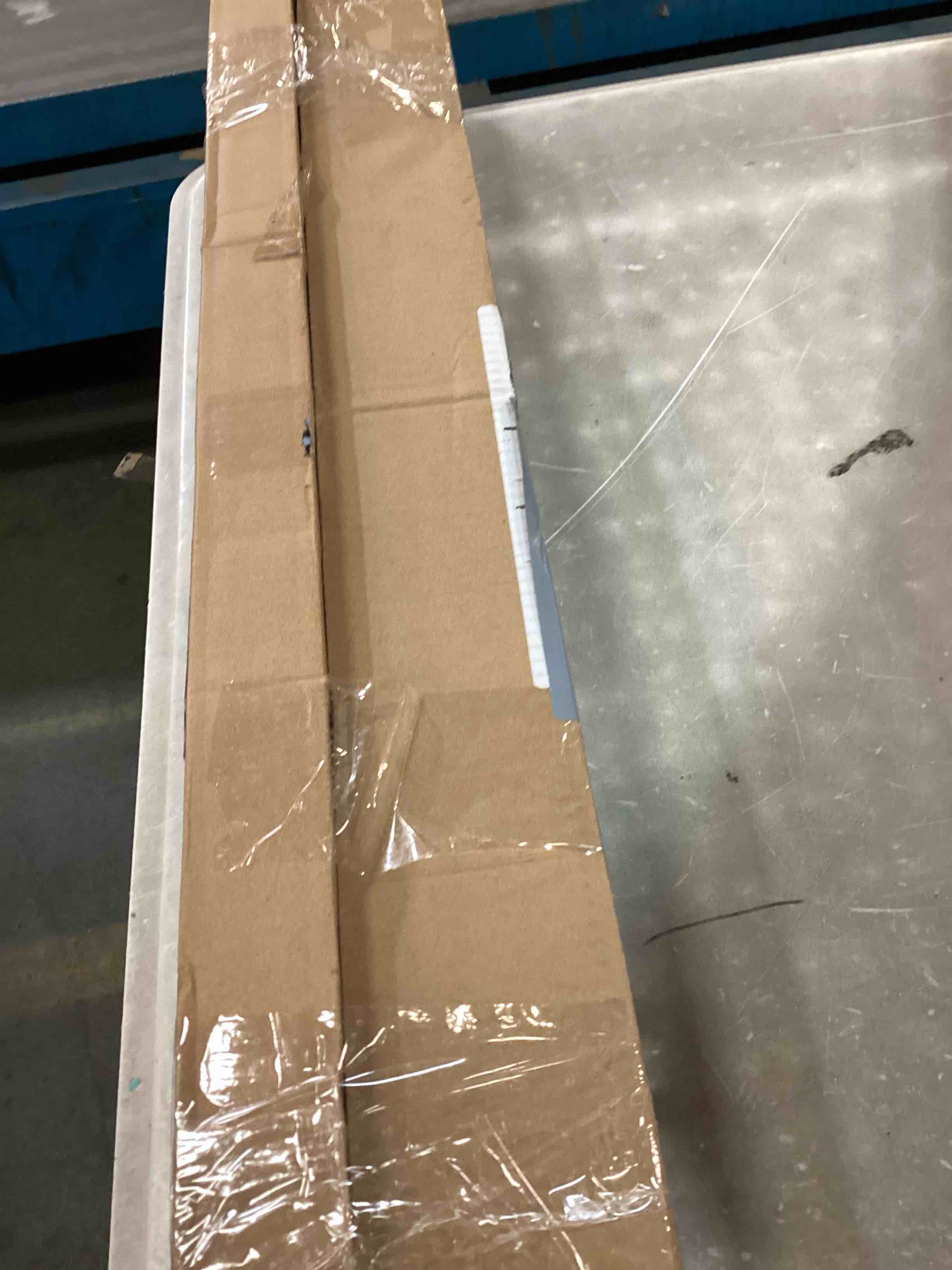 https://s3.amazonaws.com/lotting-images-prod/bidfta/TEA3222032_1750698969490.jpeg