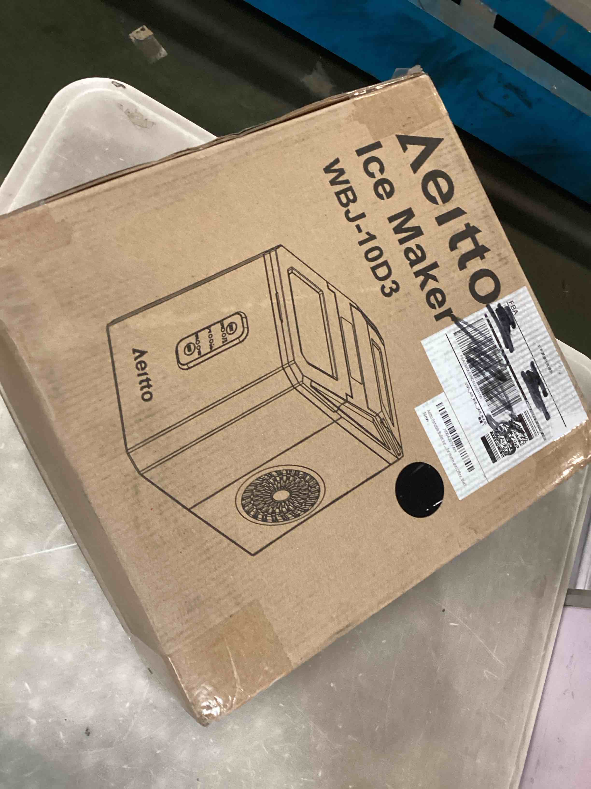 https://s3.amazonaws.com/lotting-images-prod/bidfta/TEA3222099_1750704688734.jpeg