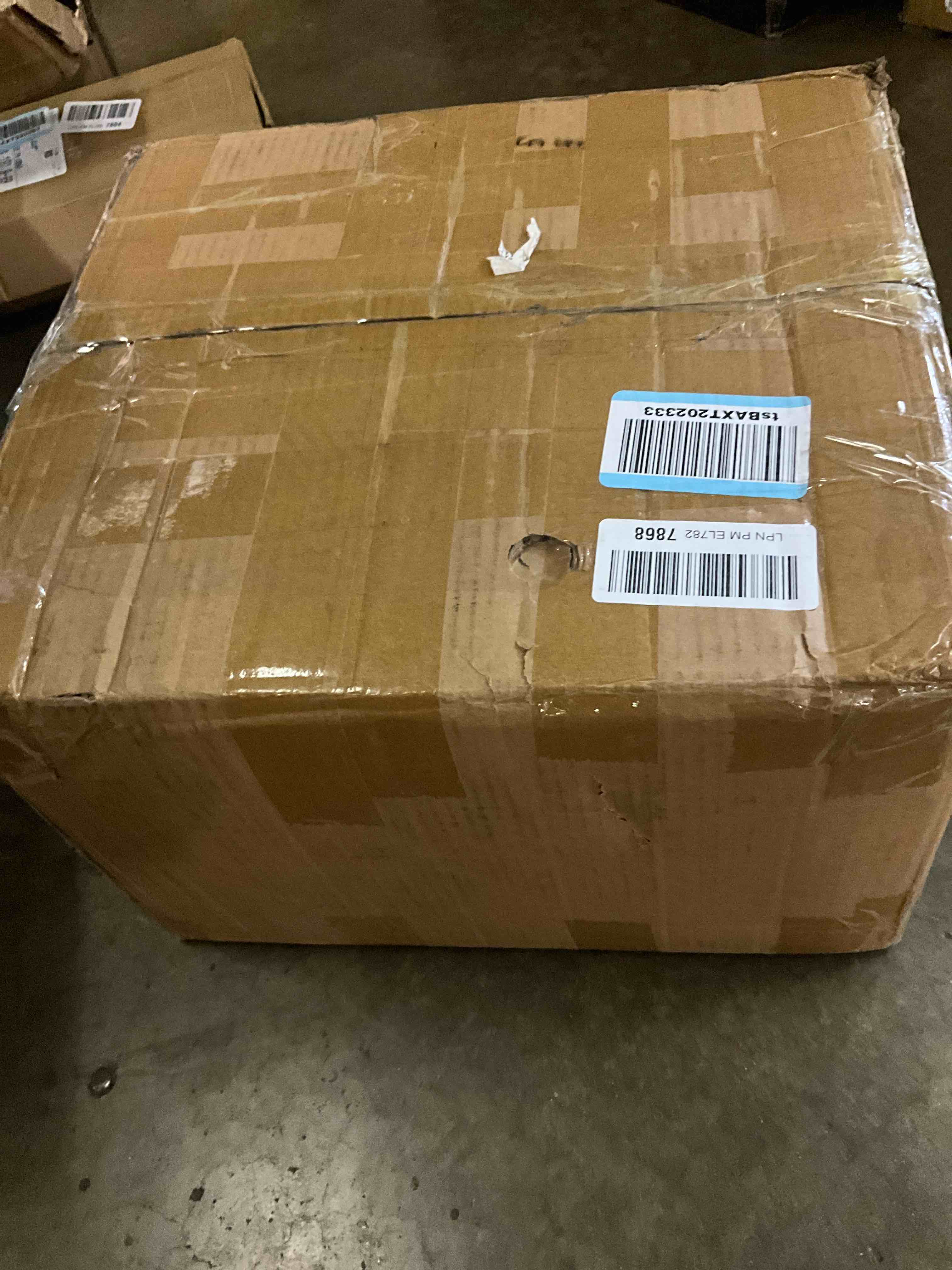 https://s3.amazonaws.com/lotting-images-prod/bidfta/TEA3223293_1755270650079.jpeg