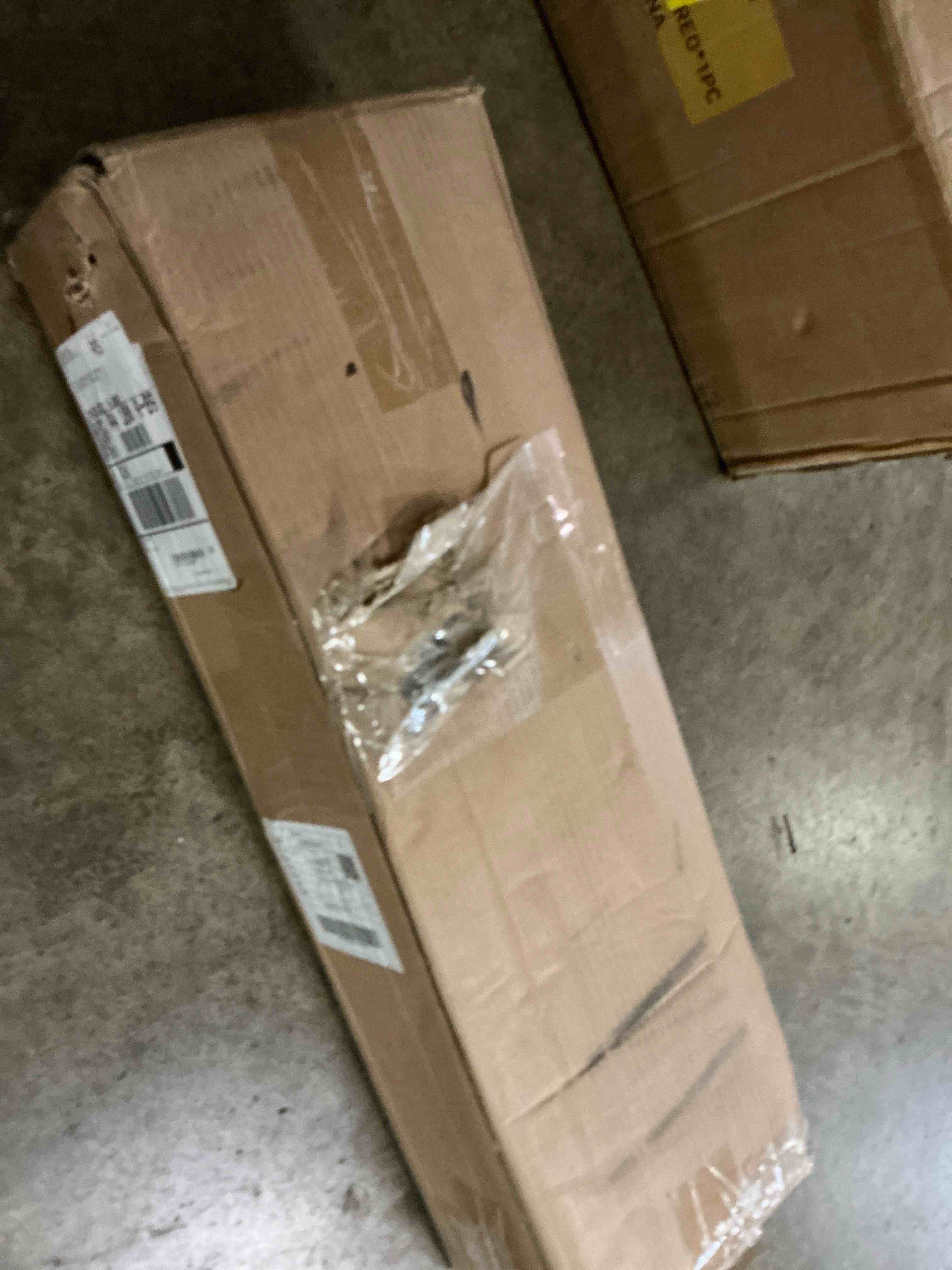 https://s3.amazonaws.com/lotting-images-prod/bidfta/TEA3223389_1755289126535.jpeg