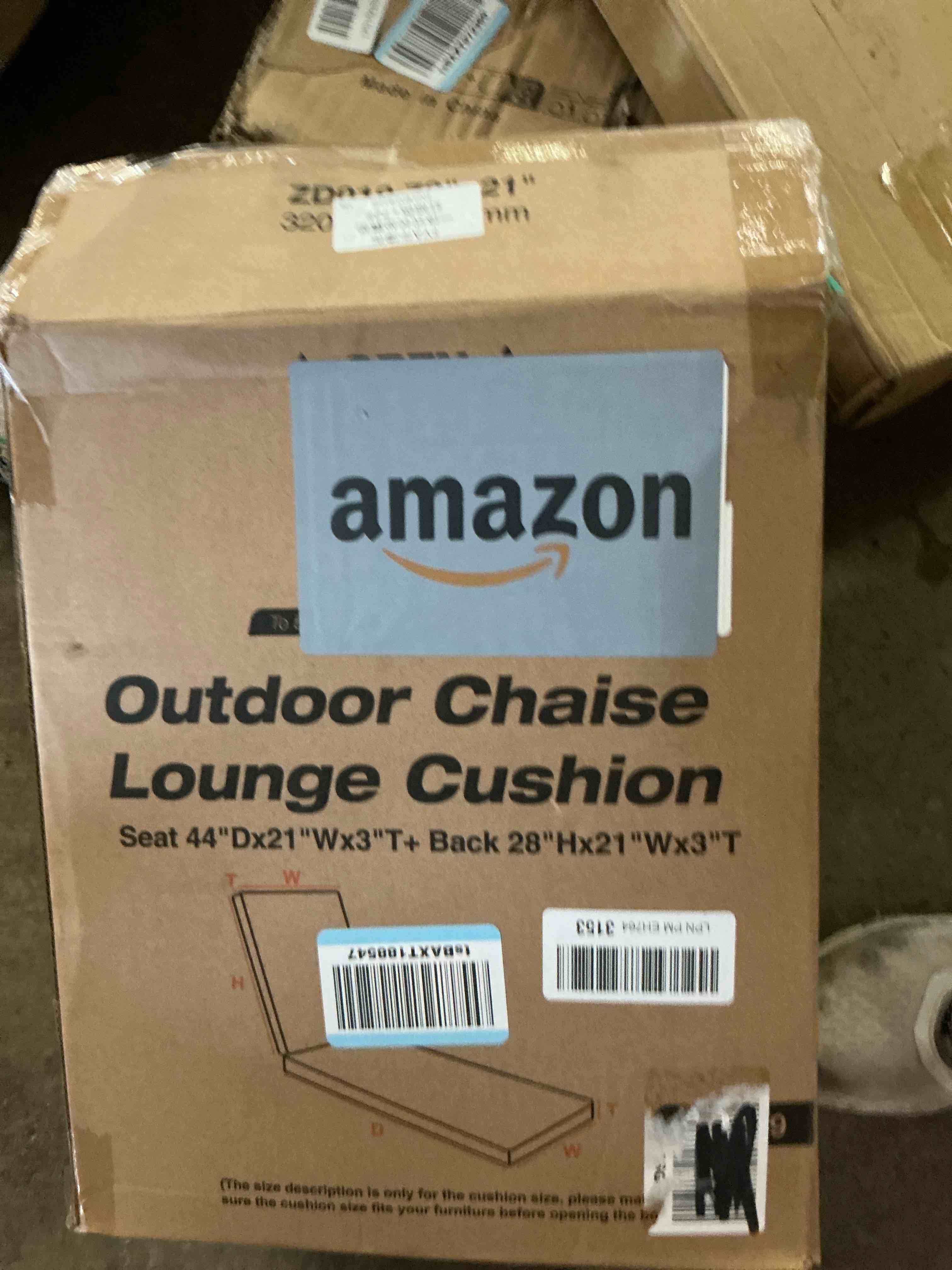 https://s3.amazonaws.com/lotting-images-prod/bidfta/TEA3223396_1755289326830.jpeg