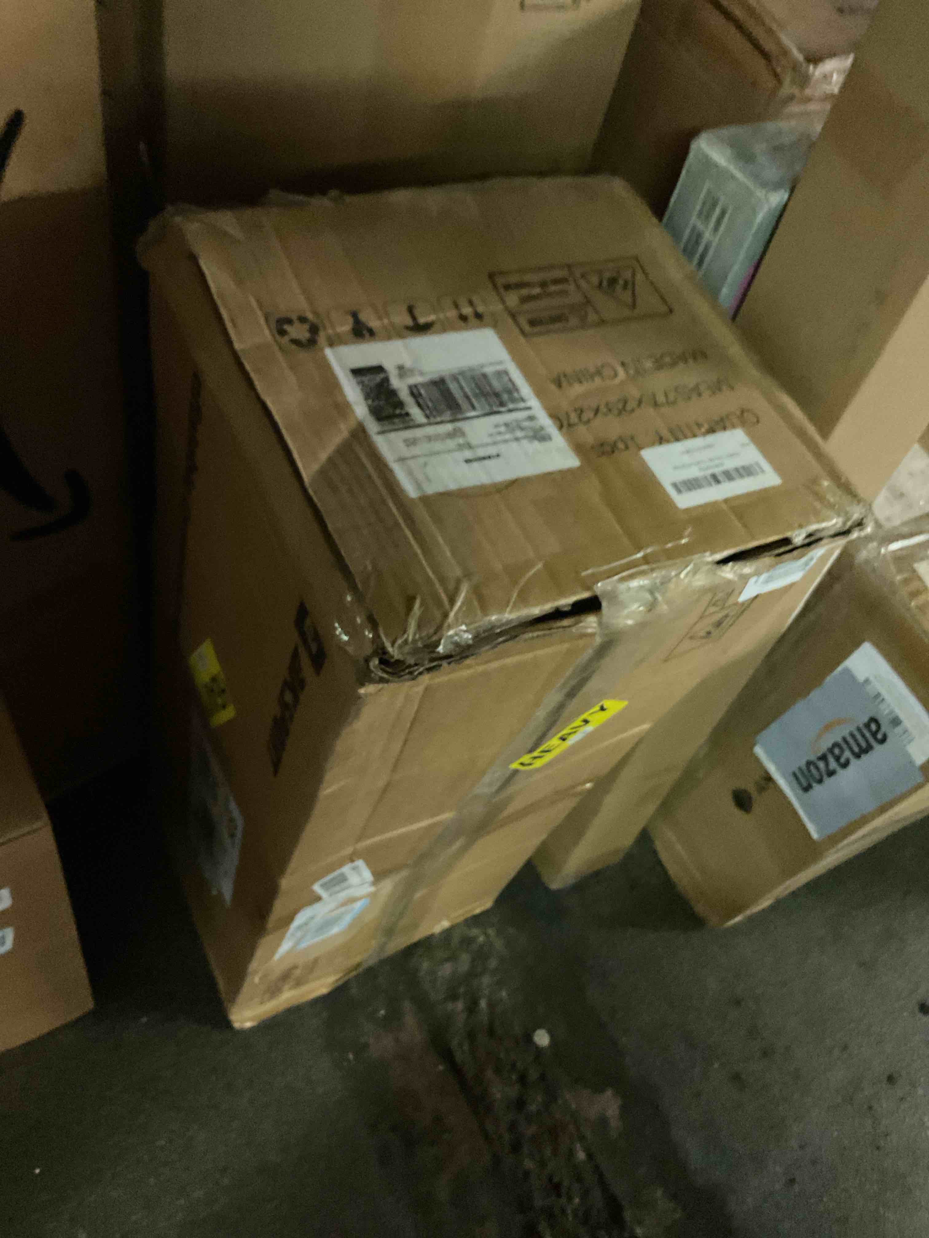https://s3.amazonaws.com/lotting-images-prod/bidfta/TEA3223614_1755733352696.jpeg