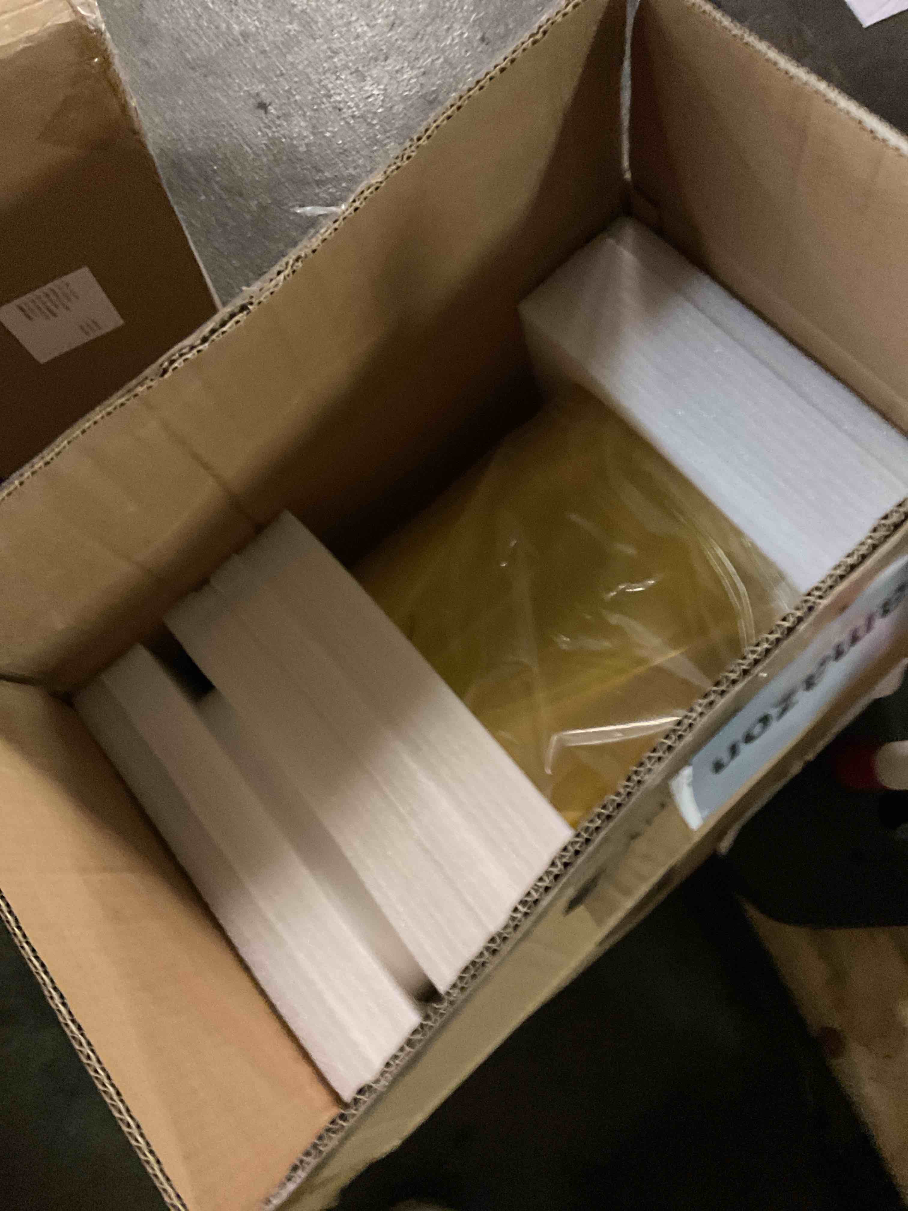 https://s3.amazonaws.com/lotting-images-prod/bidfta/TEA3223617_1755733484940.jpeg