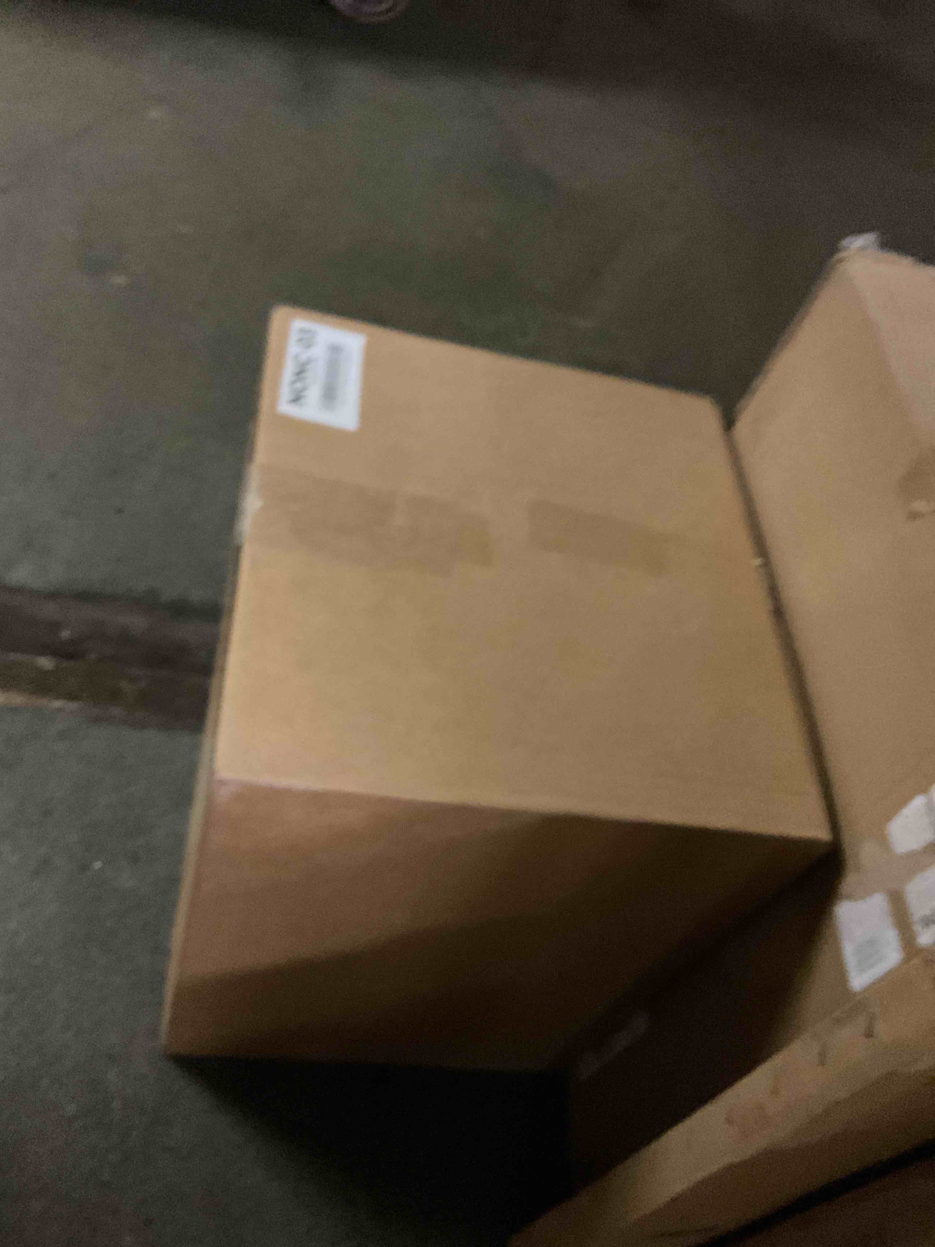 https://s3.amazonaws.com/lotting-images-prod/bidfta/TEA3223633_1755734226700.jpeg