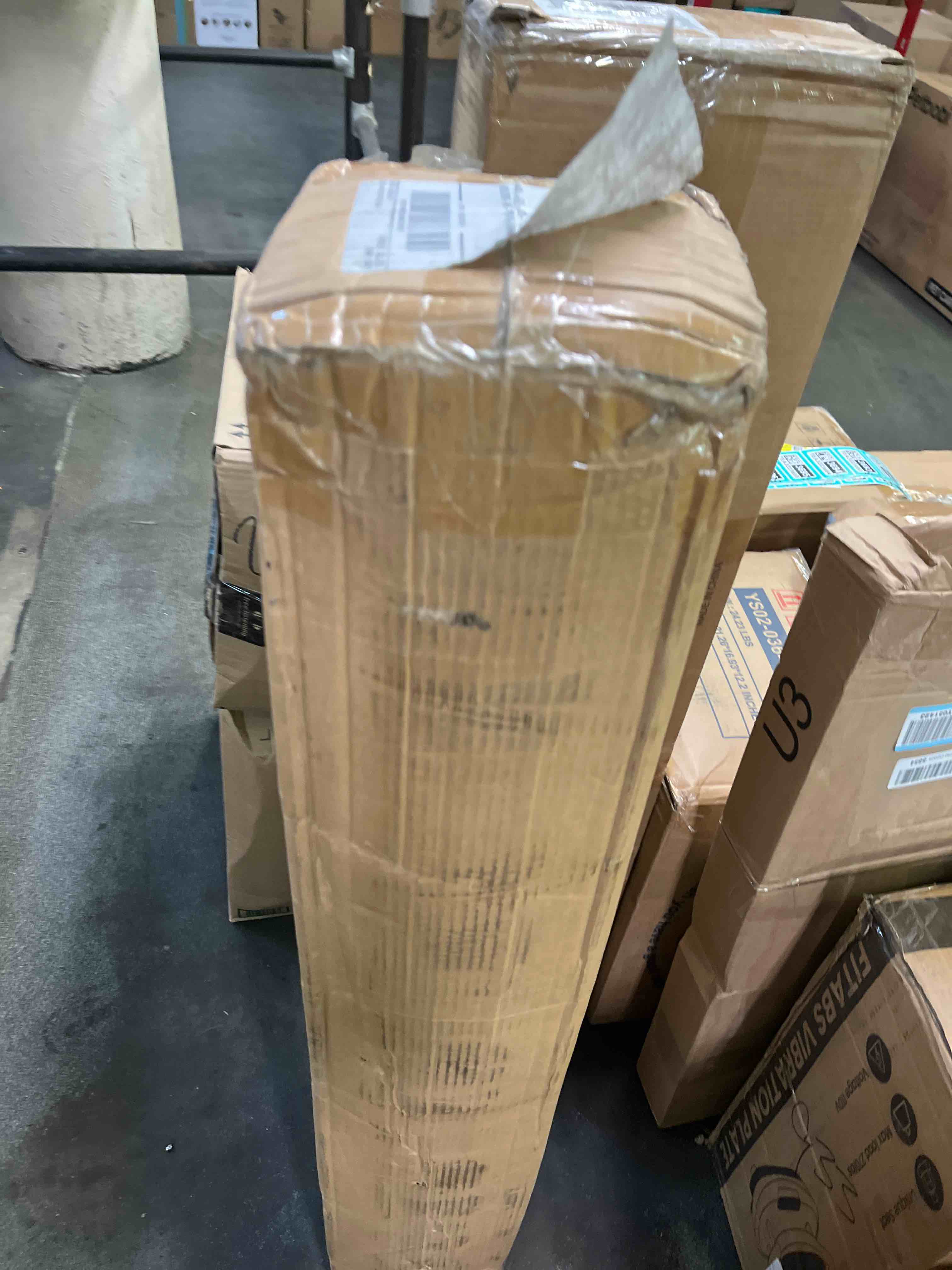 https://s3.amazonaws.com/lotting-images-prod/bidfta/TEA3223711_1756164008258.jpeg