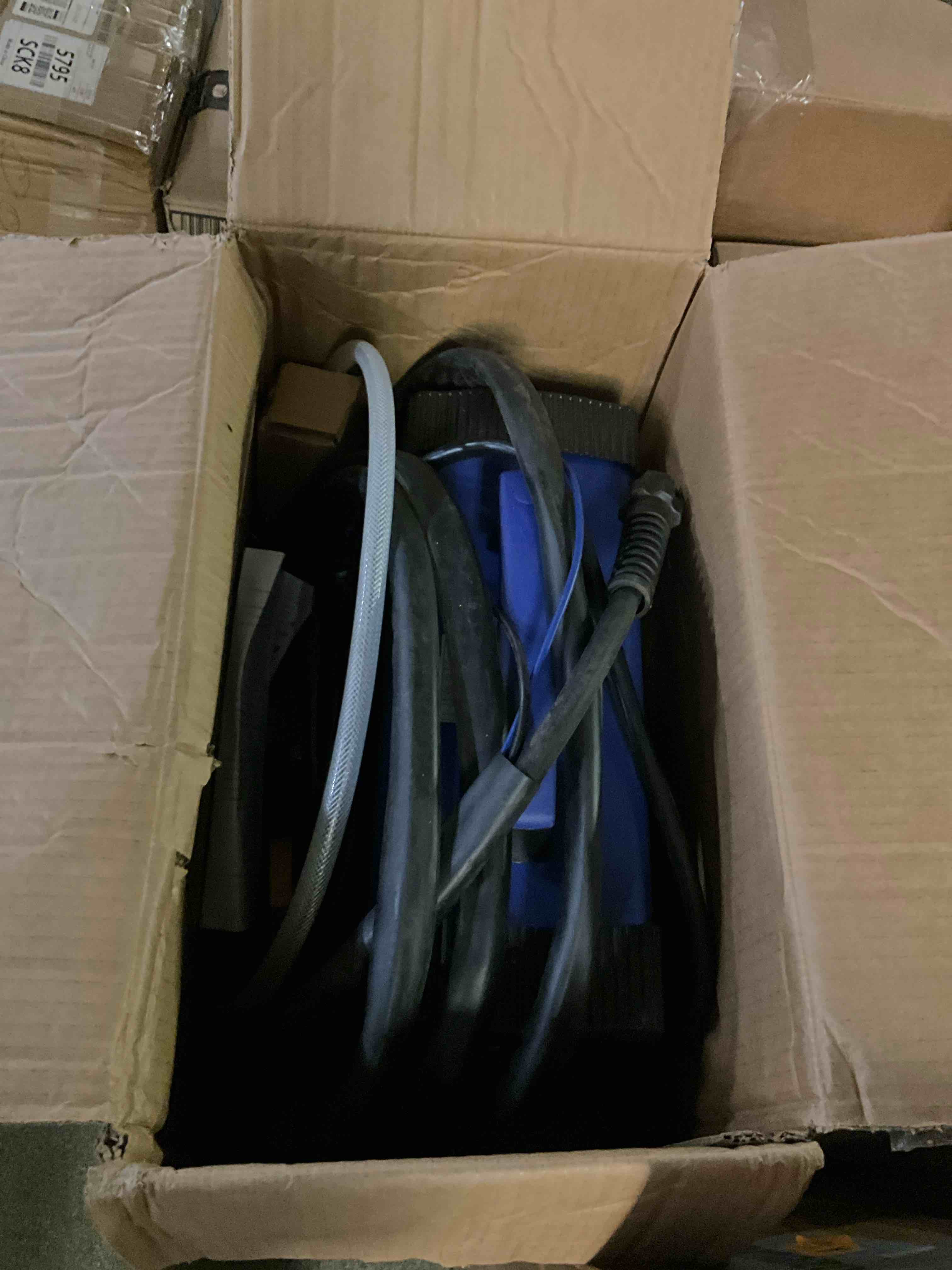 https://s3.amazonaws.com/lotting-images-prod/bidfta/TEA3223892_1756941354899.jpeg