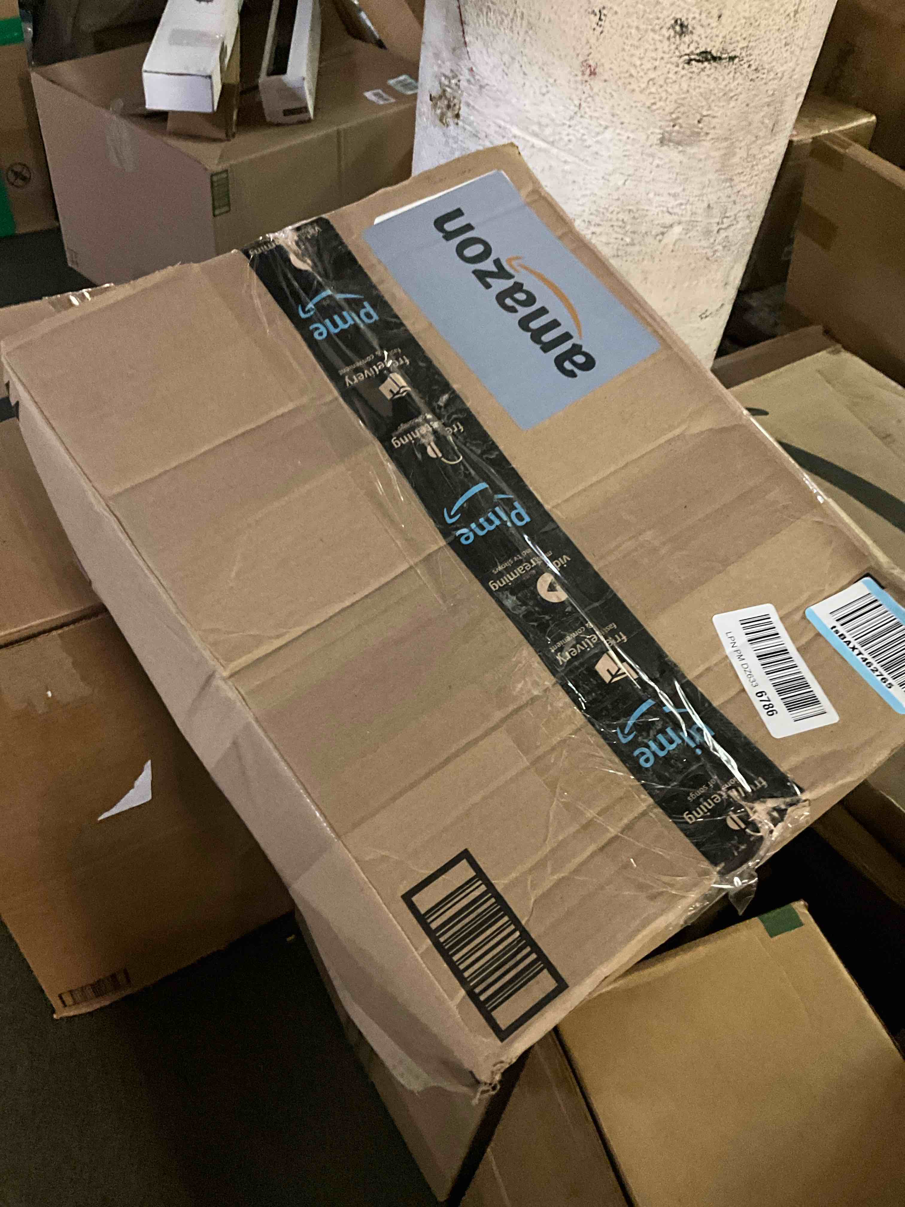 https://s3.amazonaws.com/lotting-images-prod/bidfta/TEA3223896_1756941653420.jpeg