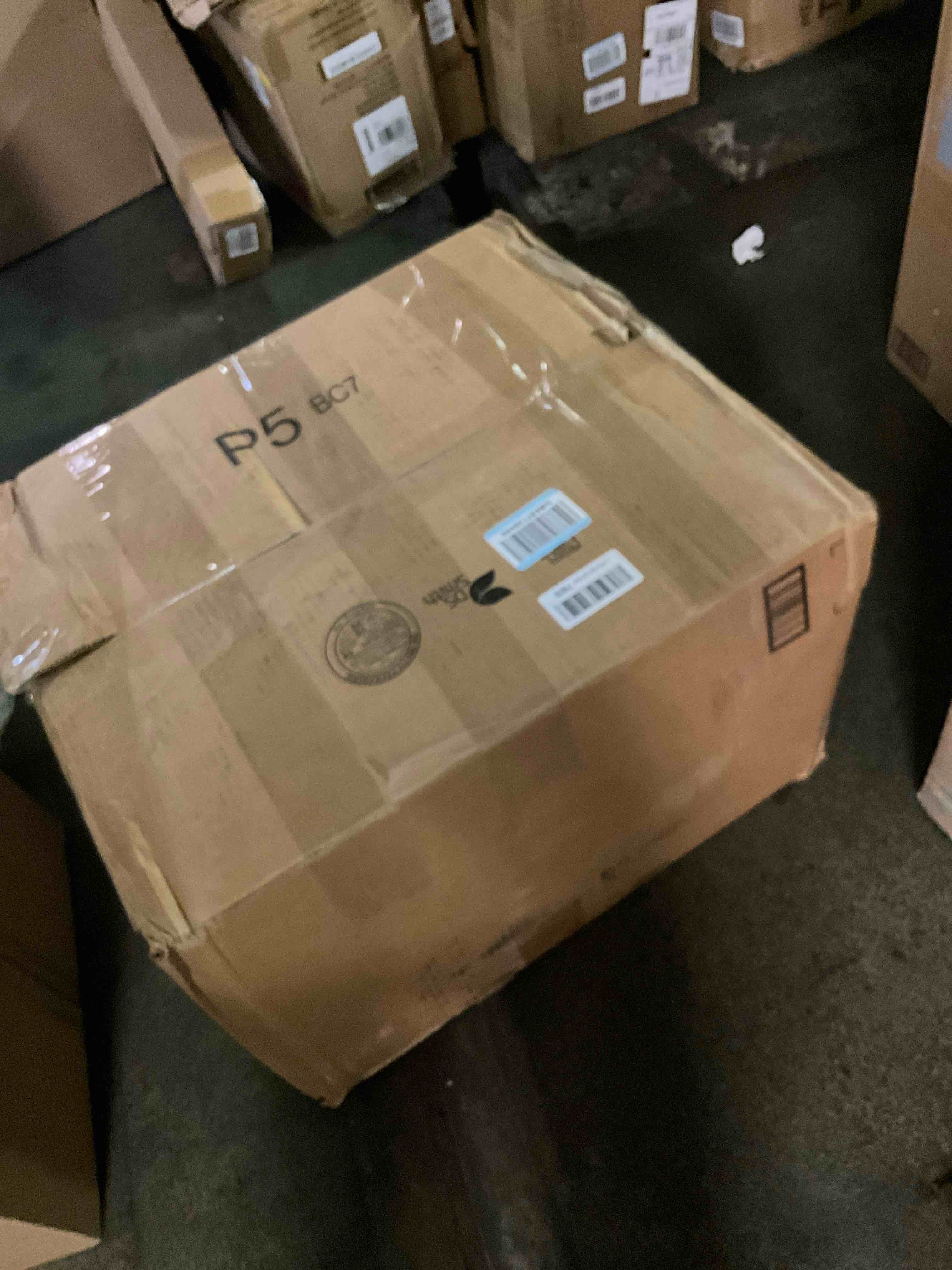 https://s3.amazonaws.com/lotting-images-prod/bidfta/TEA3223933_1756944183023.jpeg