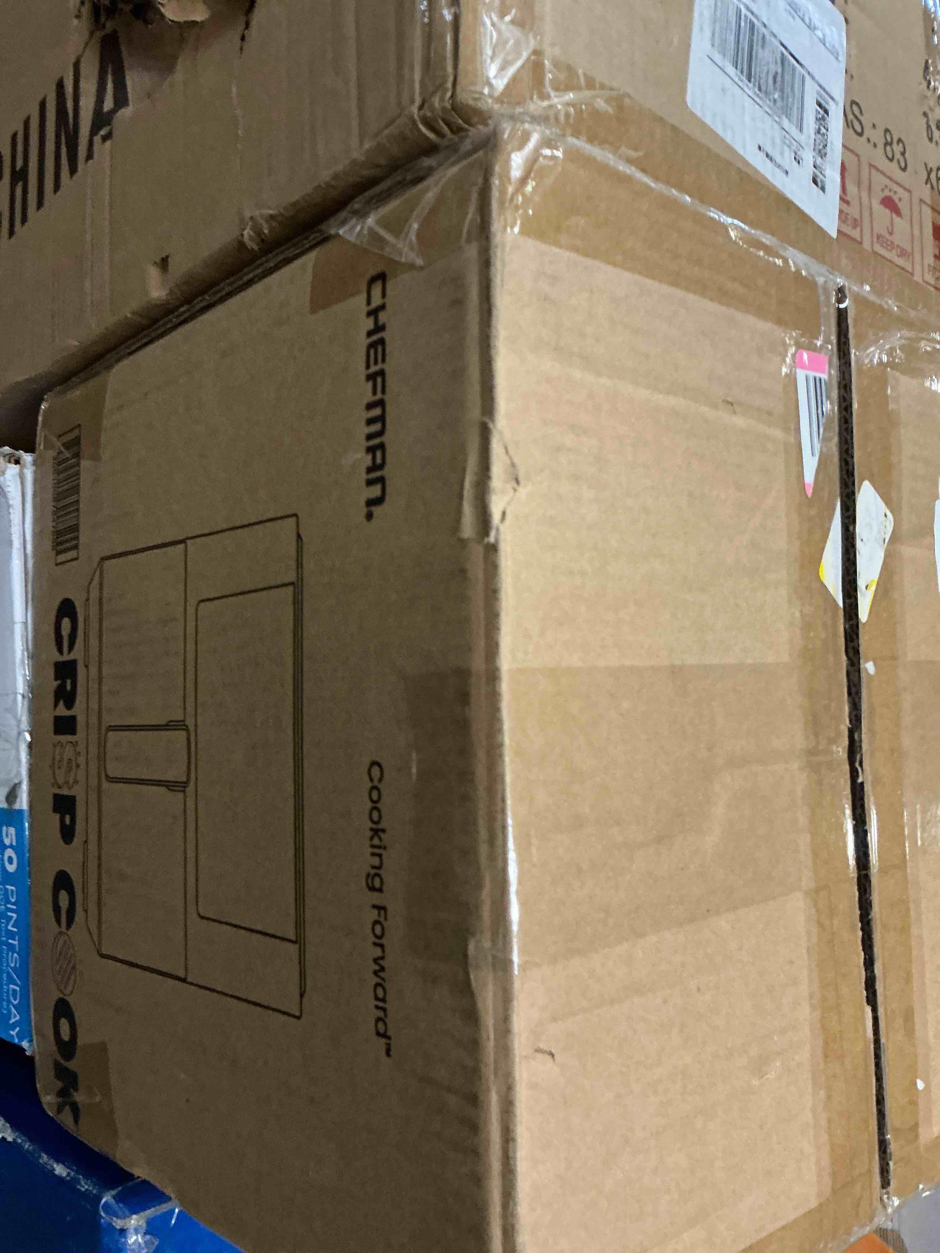 https://s3.amazonaws.com/lotting-images-prod/bidfta/TEA3224026_1758947820414.jpeg